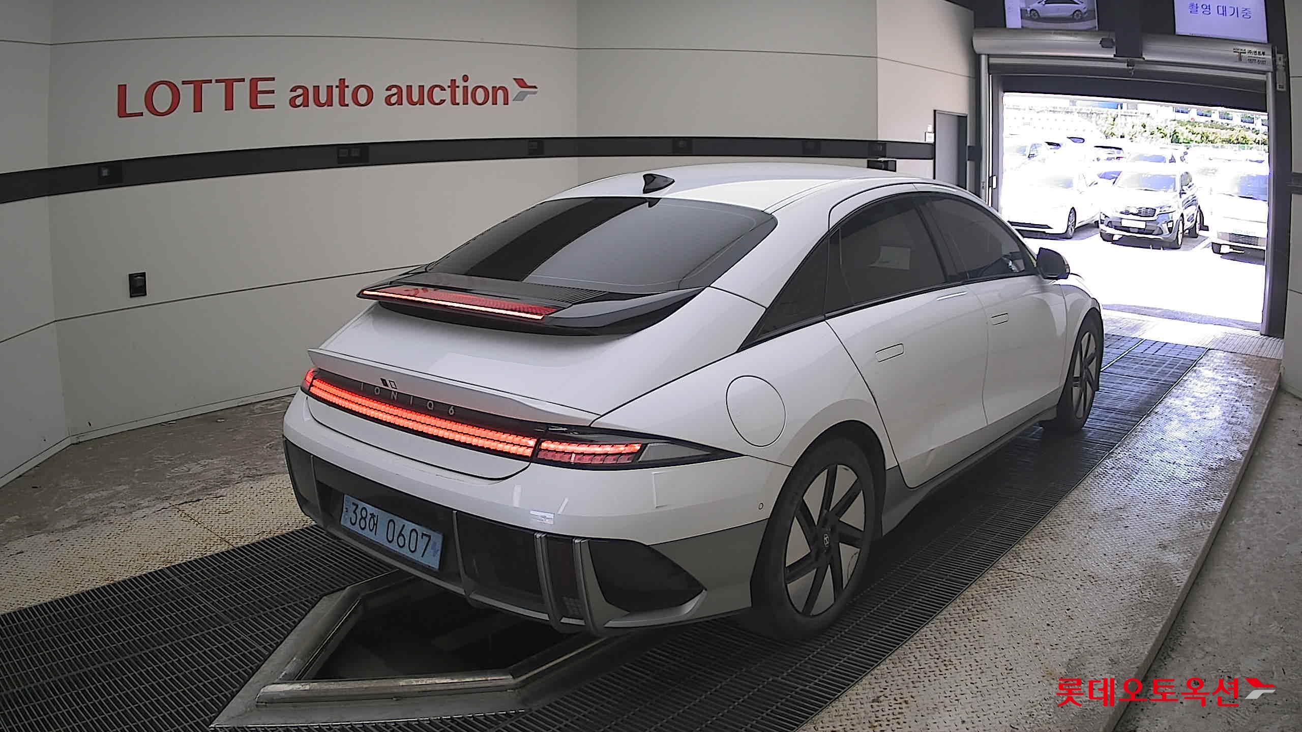 هيونداي أيونيك 2023
