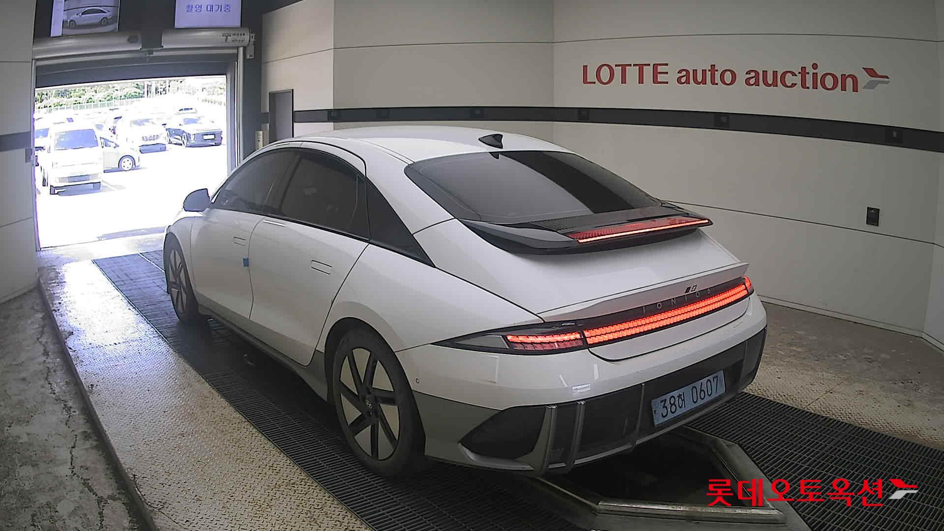 هيونداي أيونيك 2023