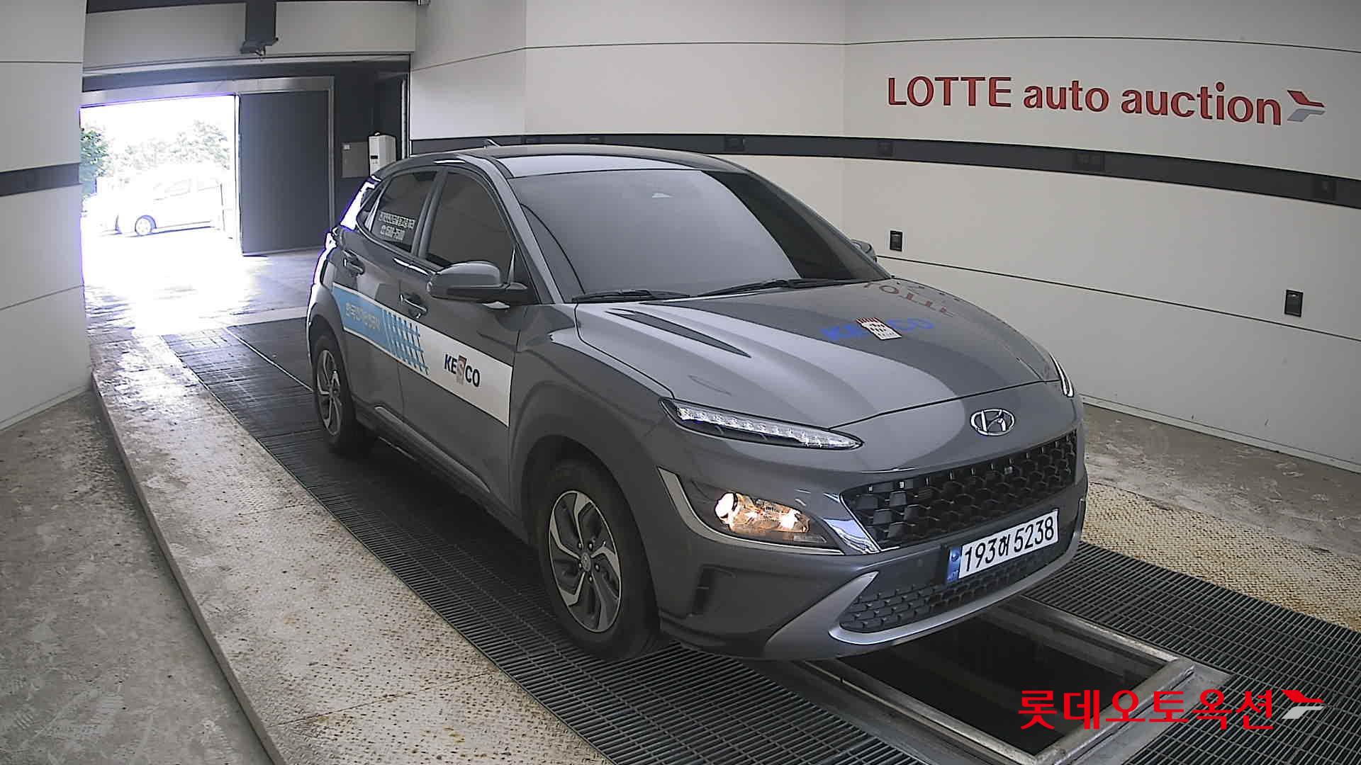 هيونداي Kona 2023 — صورة 19