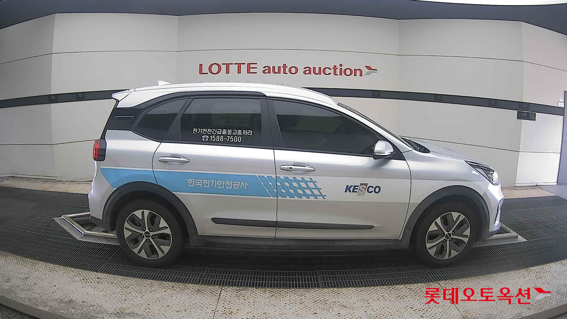 كيا Niro 2023 — صورة 16