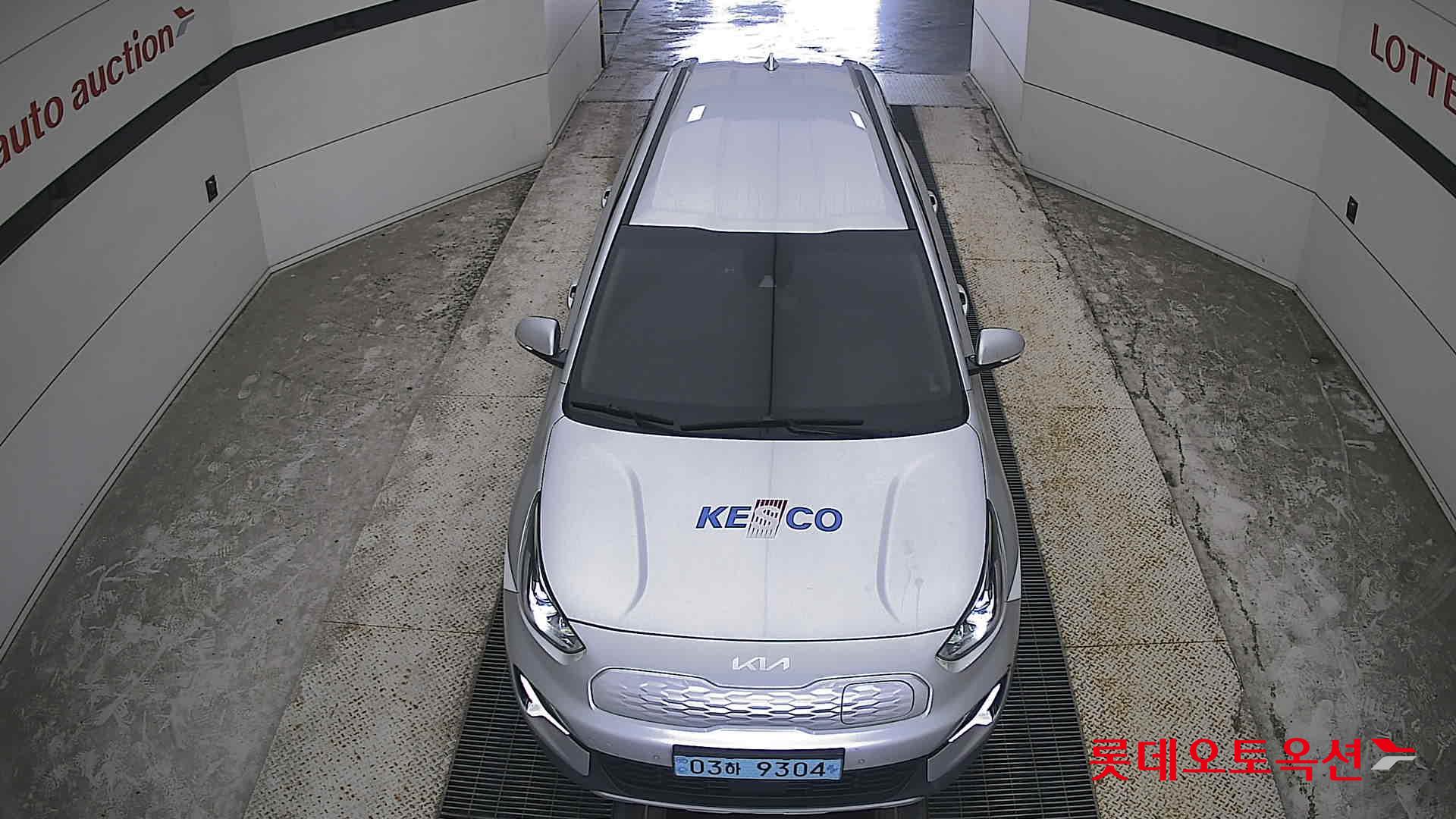 كيا Niro 2023 — صورة 25