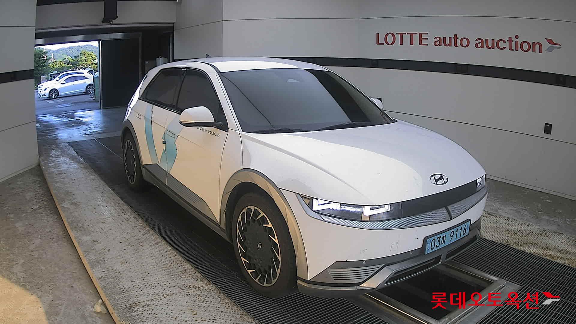 هيونداي Ioniq 2022 — صورة 19