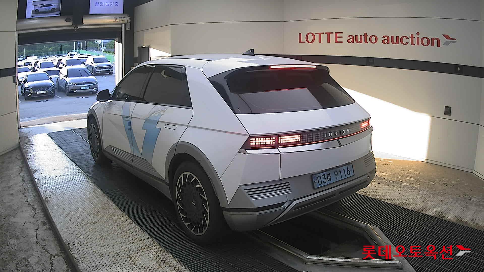 هيونداي Ioniq 2022 — صورة 10