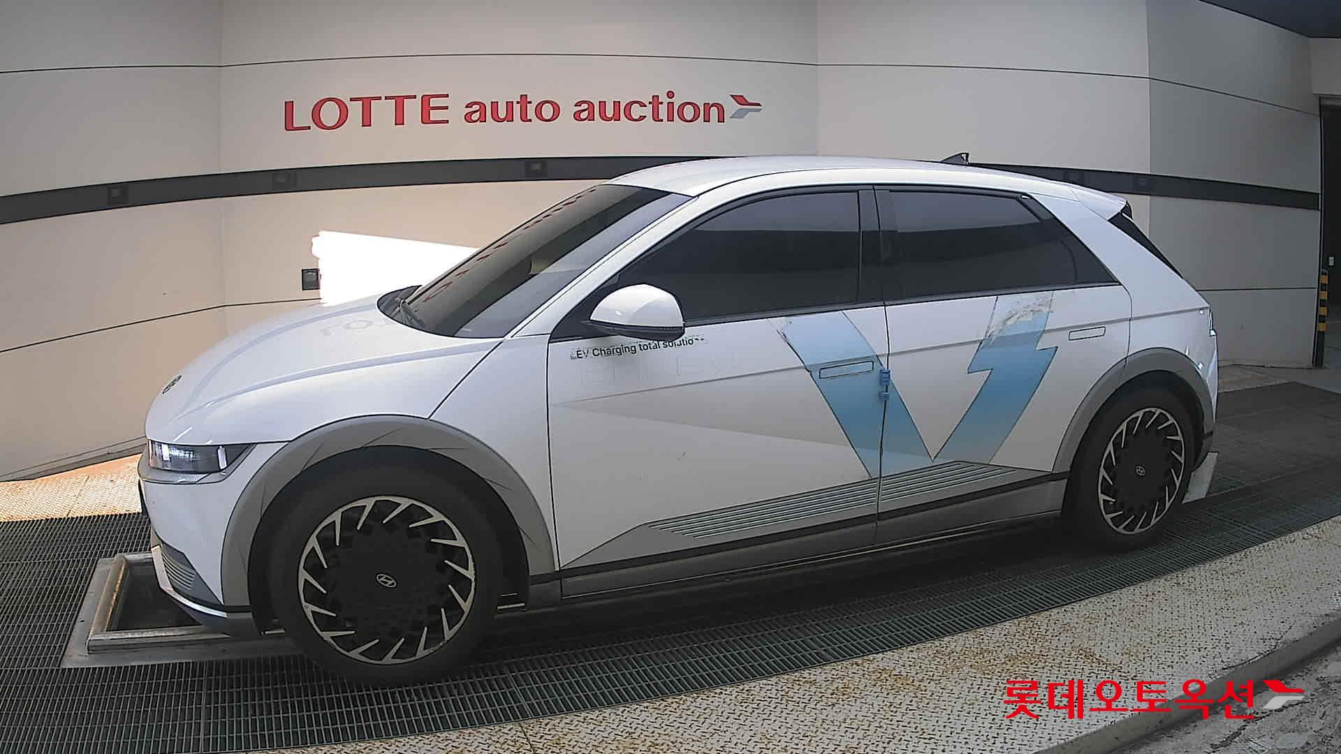 هيونداي Ioniq 2022 — صورة 5