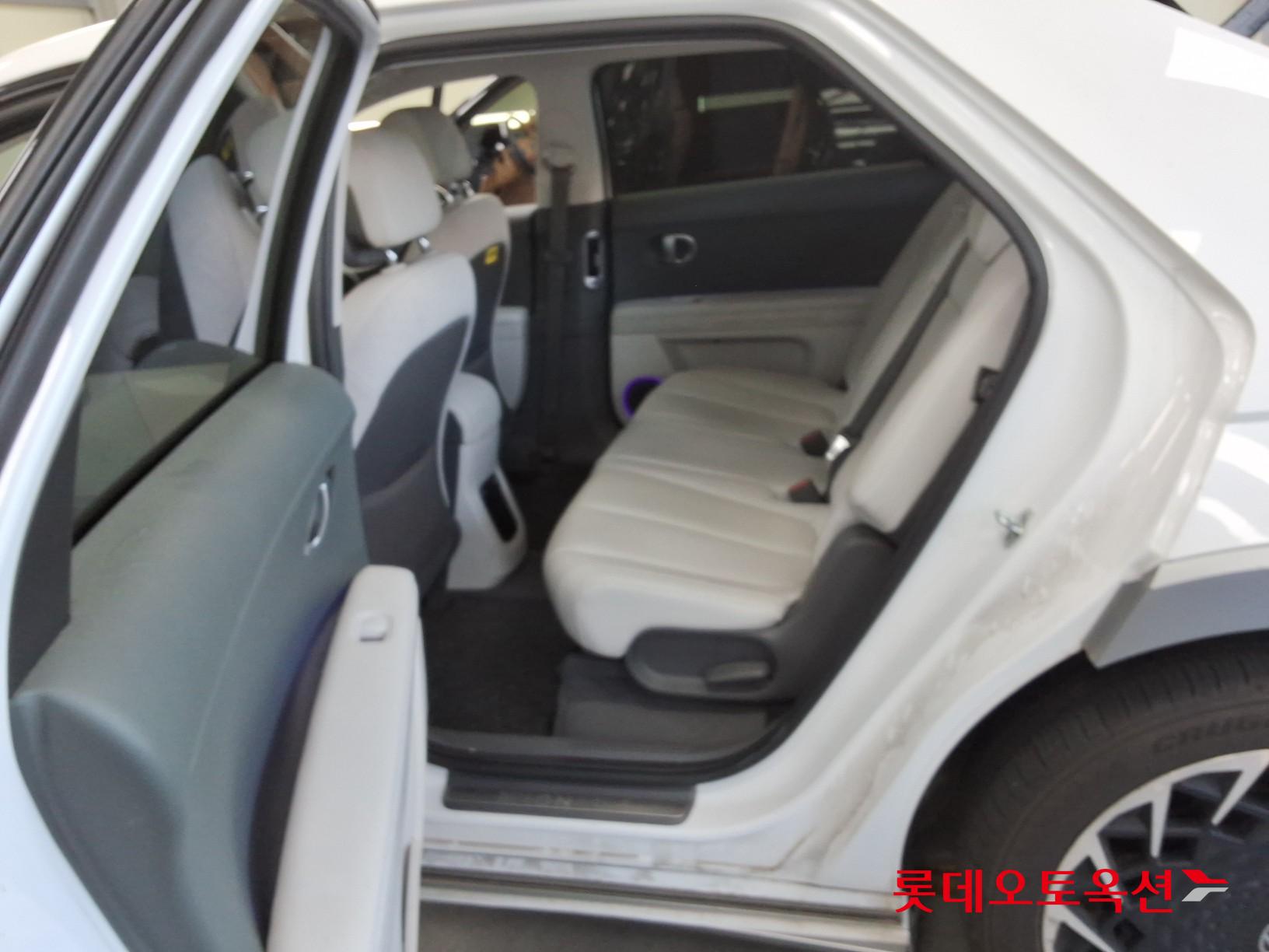 هيونداي Ioniq 2022 — صورة 37