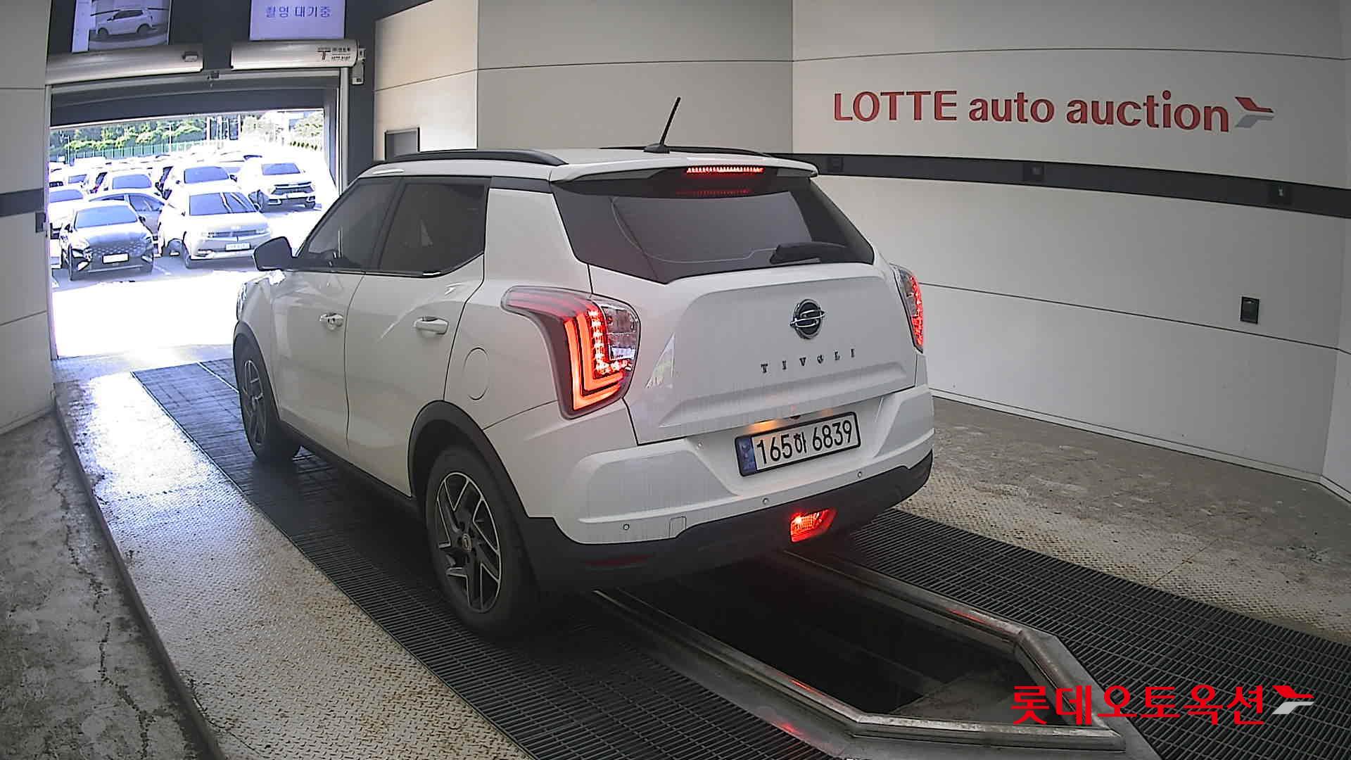 سانج يونج Tivoli 2022 — صورة 10