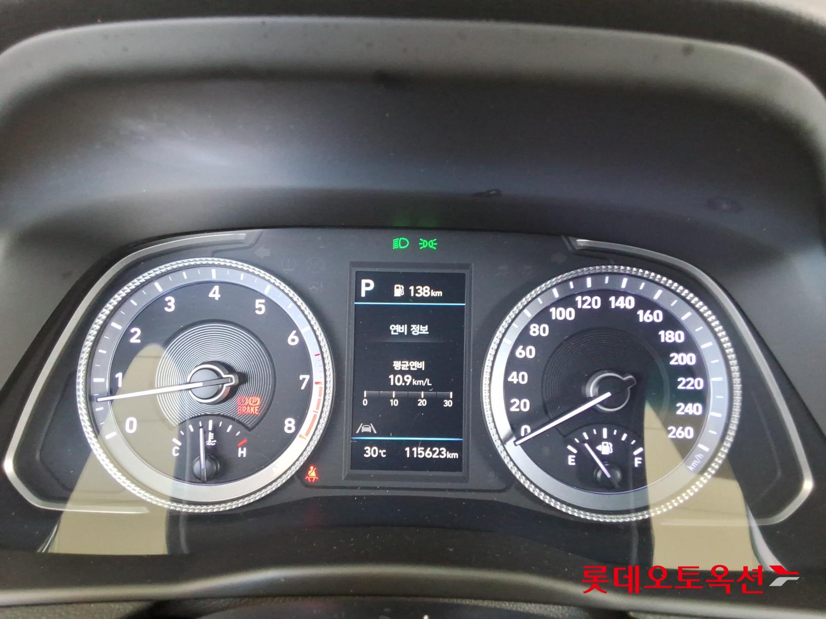 هيونداي سوناتا 2023 — صورة 34