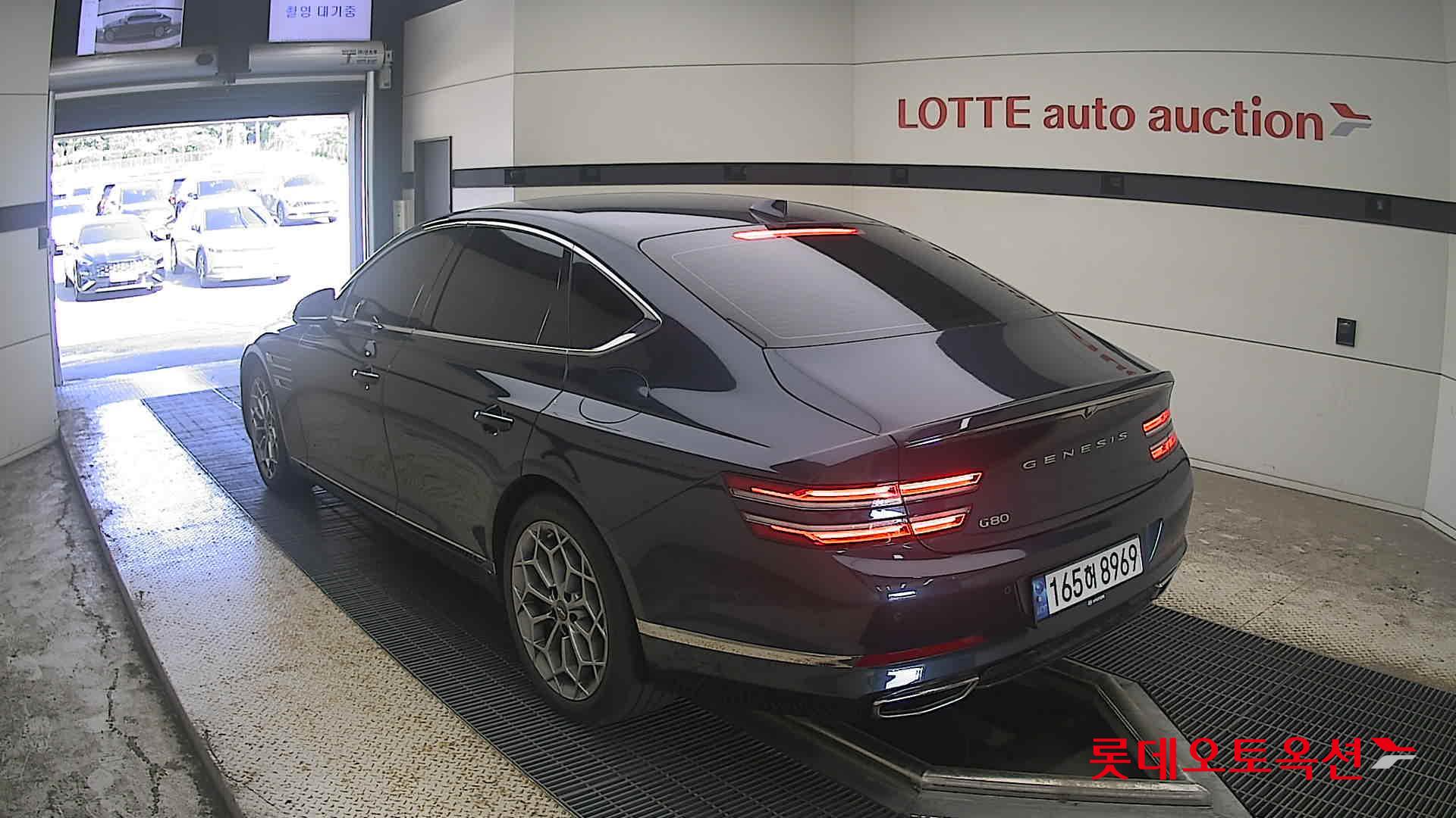 جينيسيس G80 2022 — صورة 10