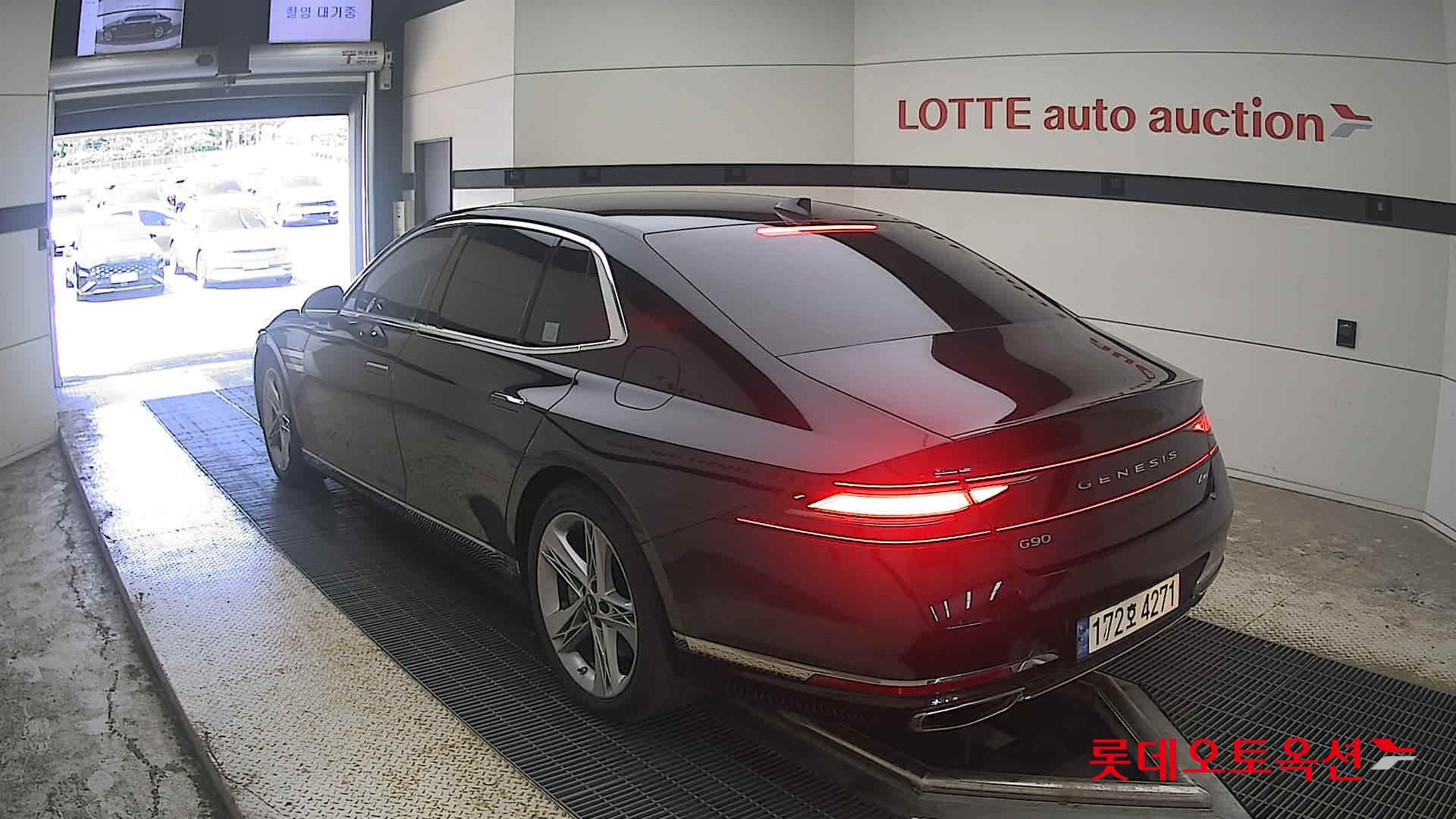 جينيسيس G90 2022 — صورة 10