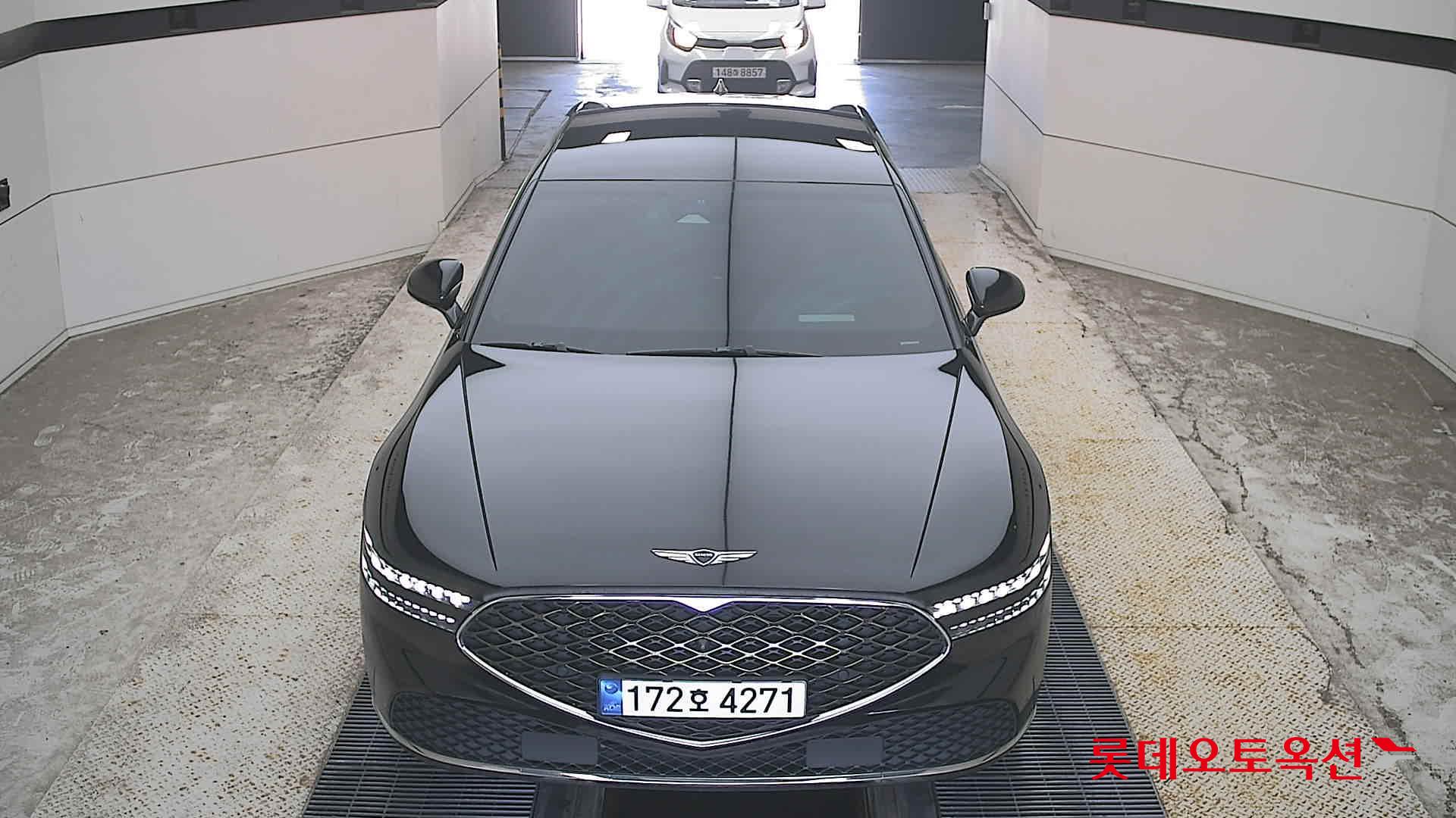 جينيسيس G90 2022 — صورة 1