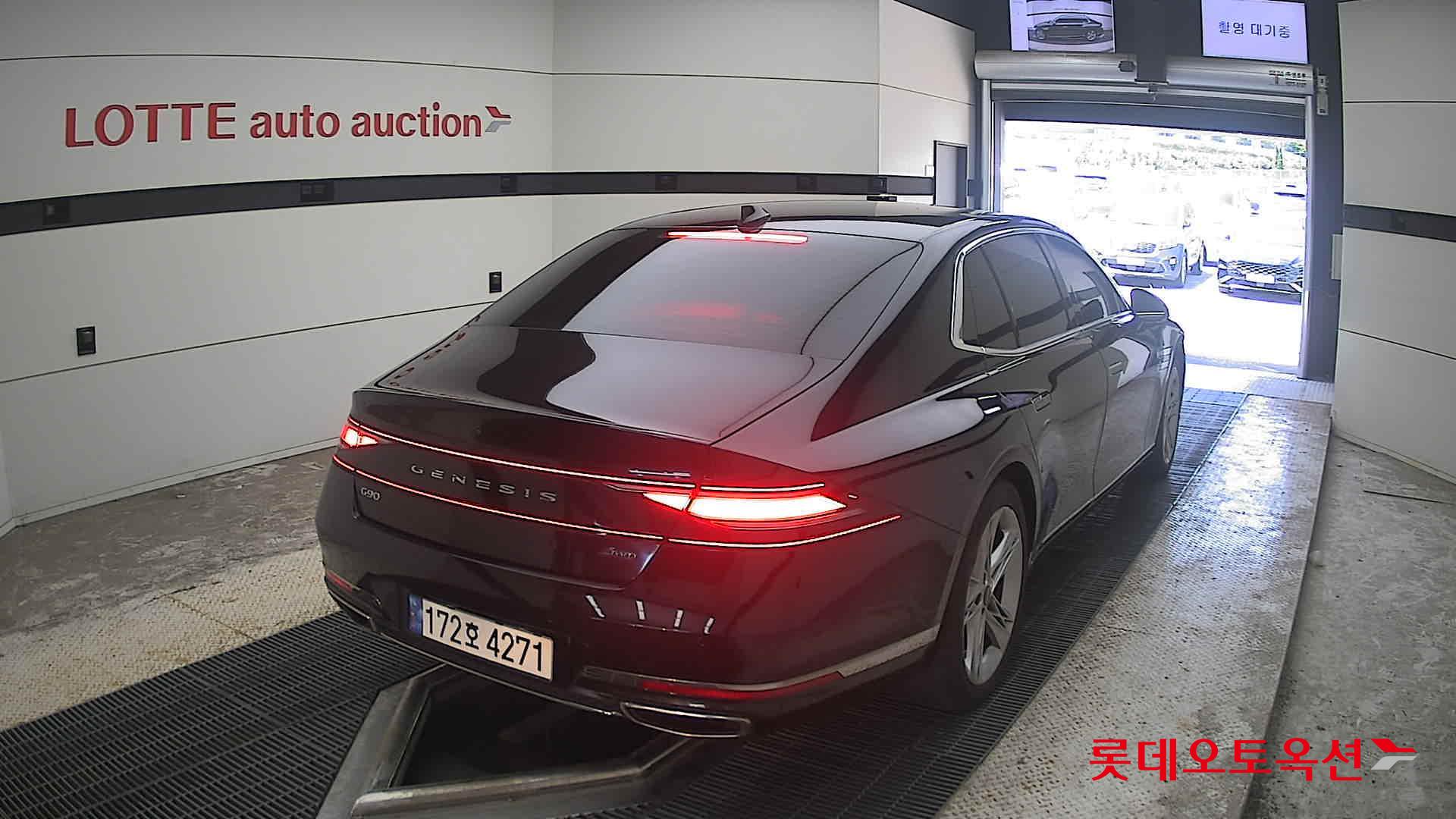 جينيسيس G90 2022 — صورة 13