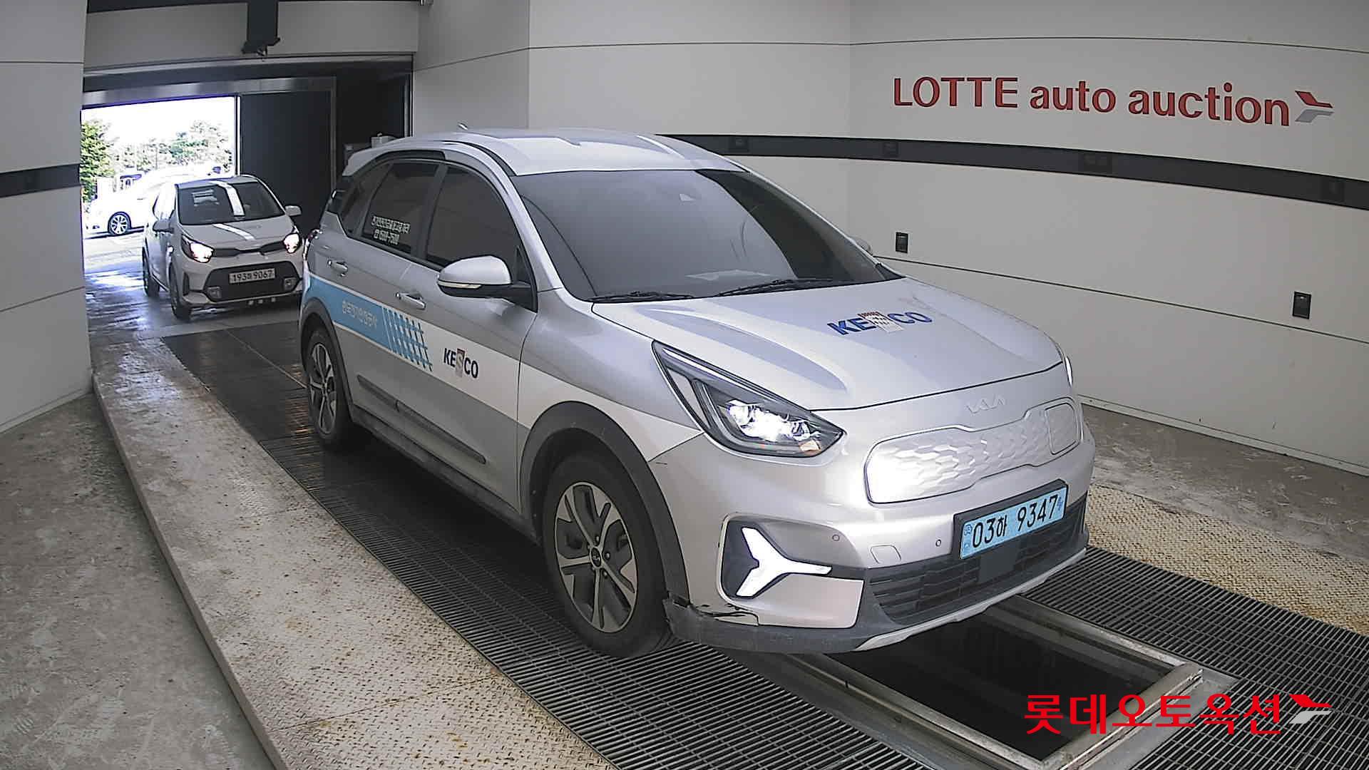 كيا Niro 2023 — صورة 19