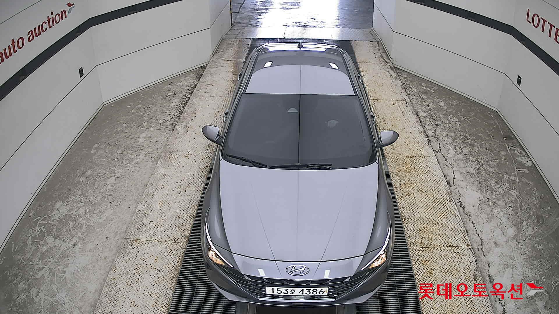 هيونداي أفانتي 2021 MODERN