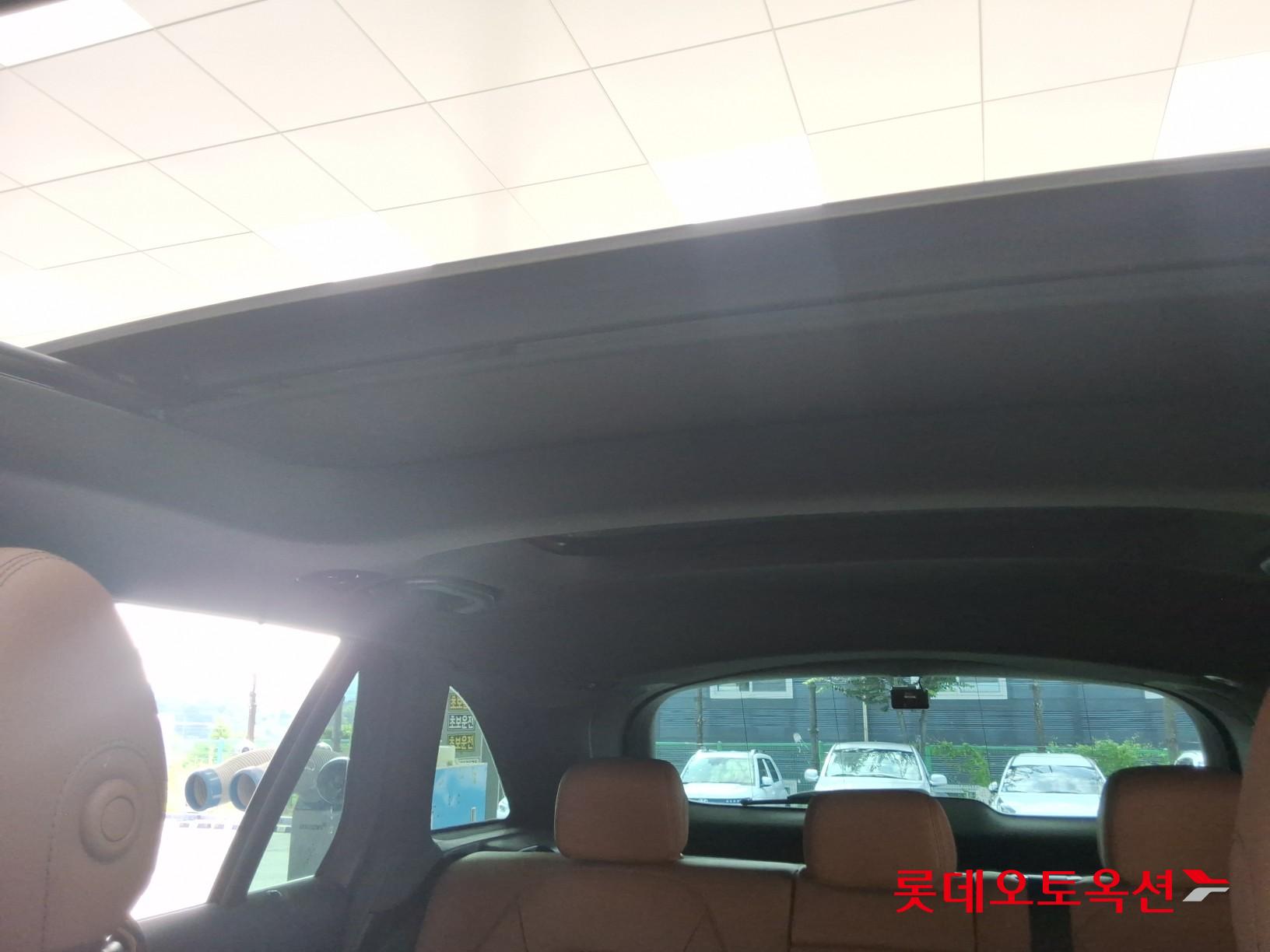 مرسيدس بنز Glc300 2022 4MATIC