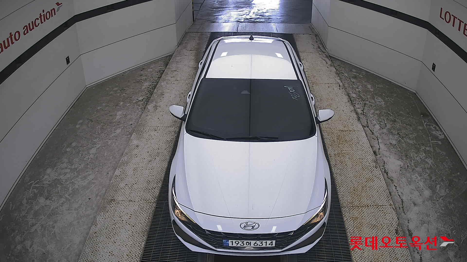 هيونداي أفانتي 2023 SMART