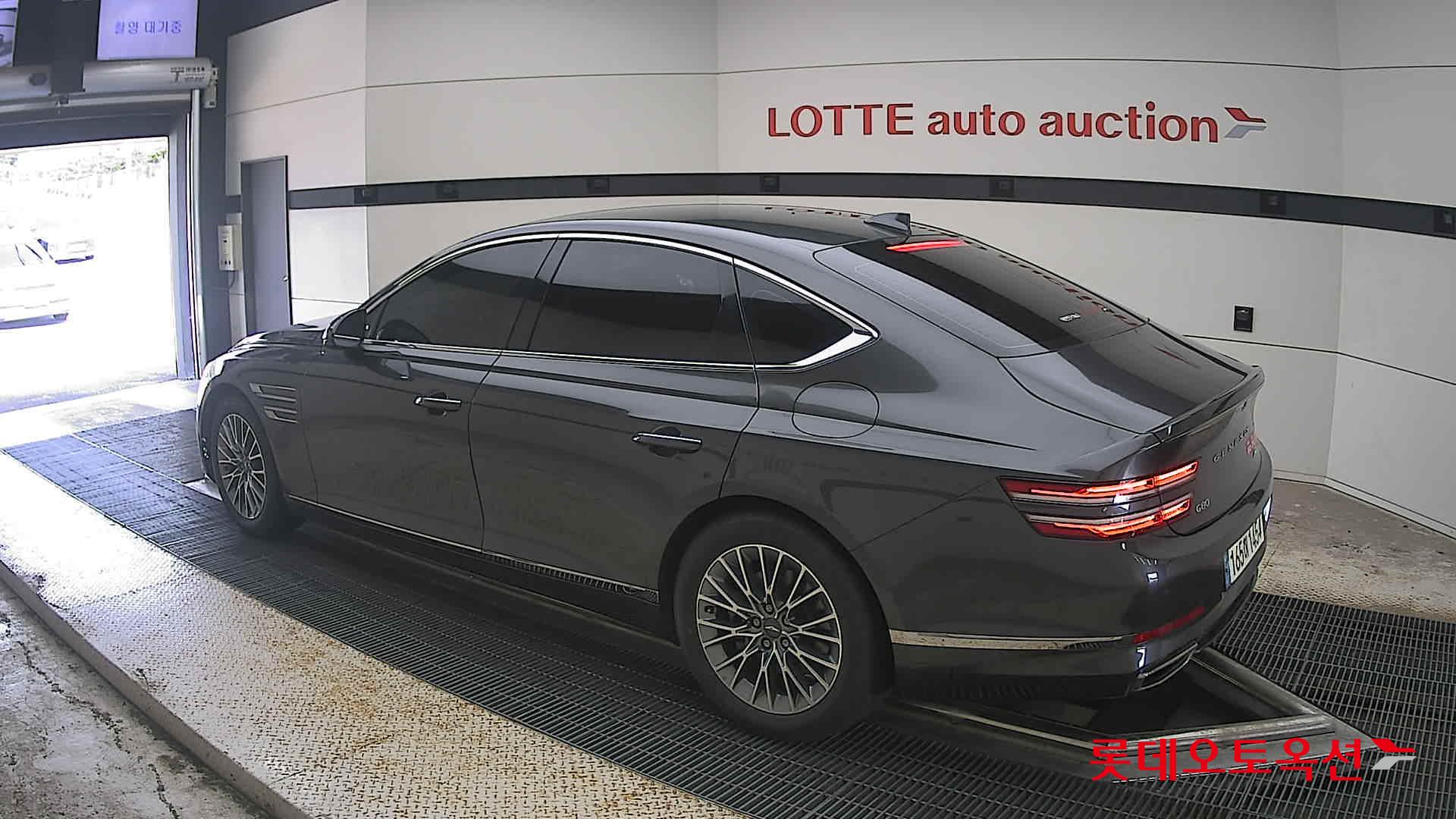 جينيسيس G80 2022 — صورة 8