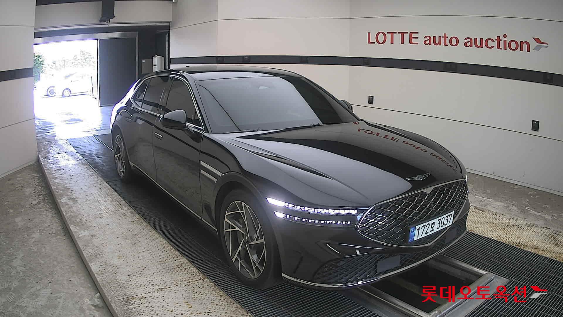 جينيسيس G90 2022 — صورة 19