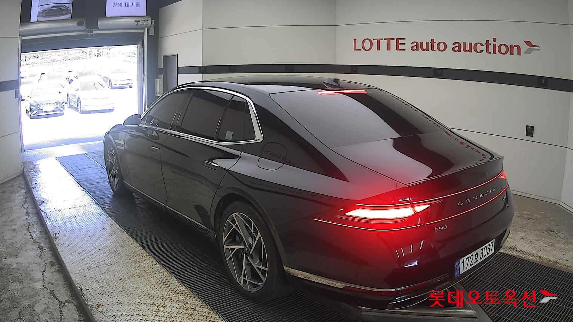 جينيسيس G90 2022 — صورة 10