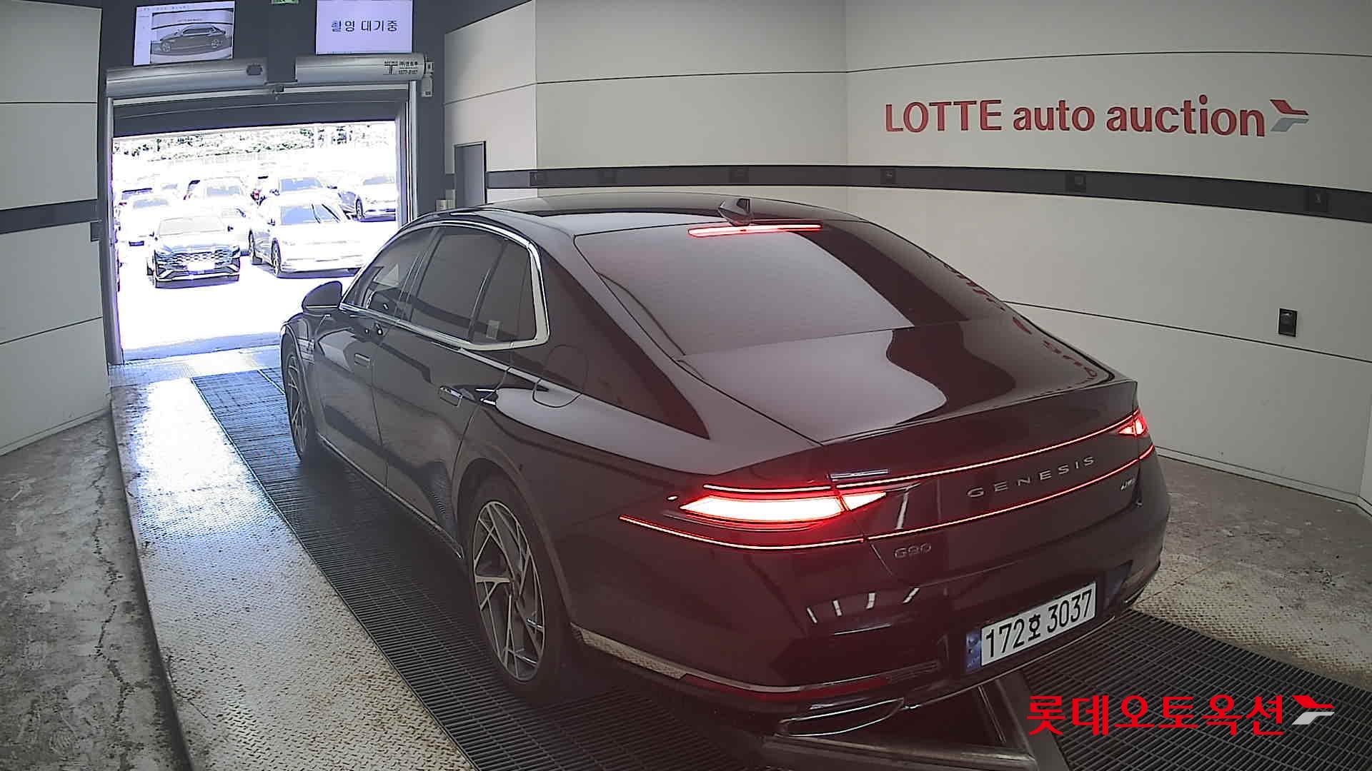 جينيسيس G90 2022 — صورة 9