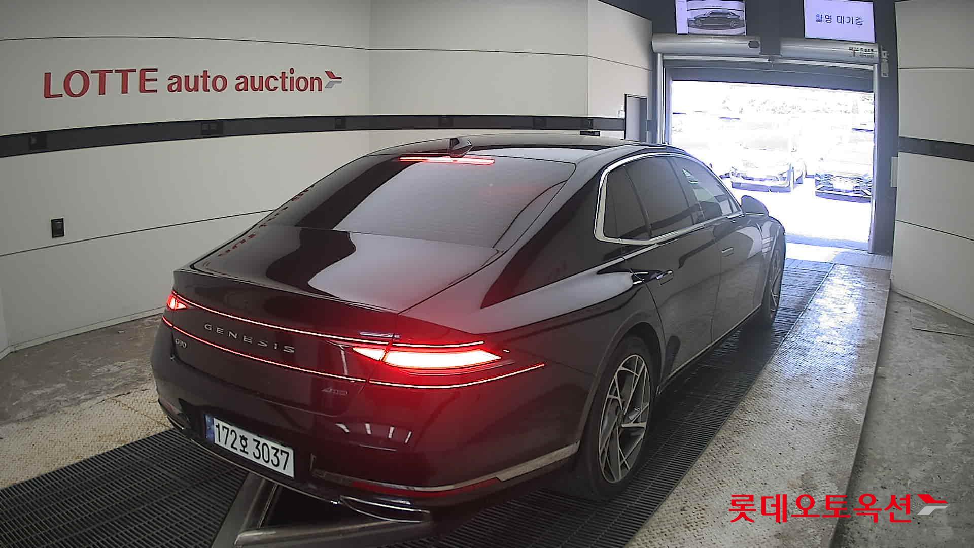 جينيسيس G90 2022 — صورة 13