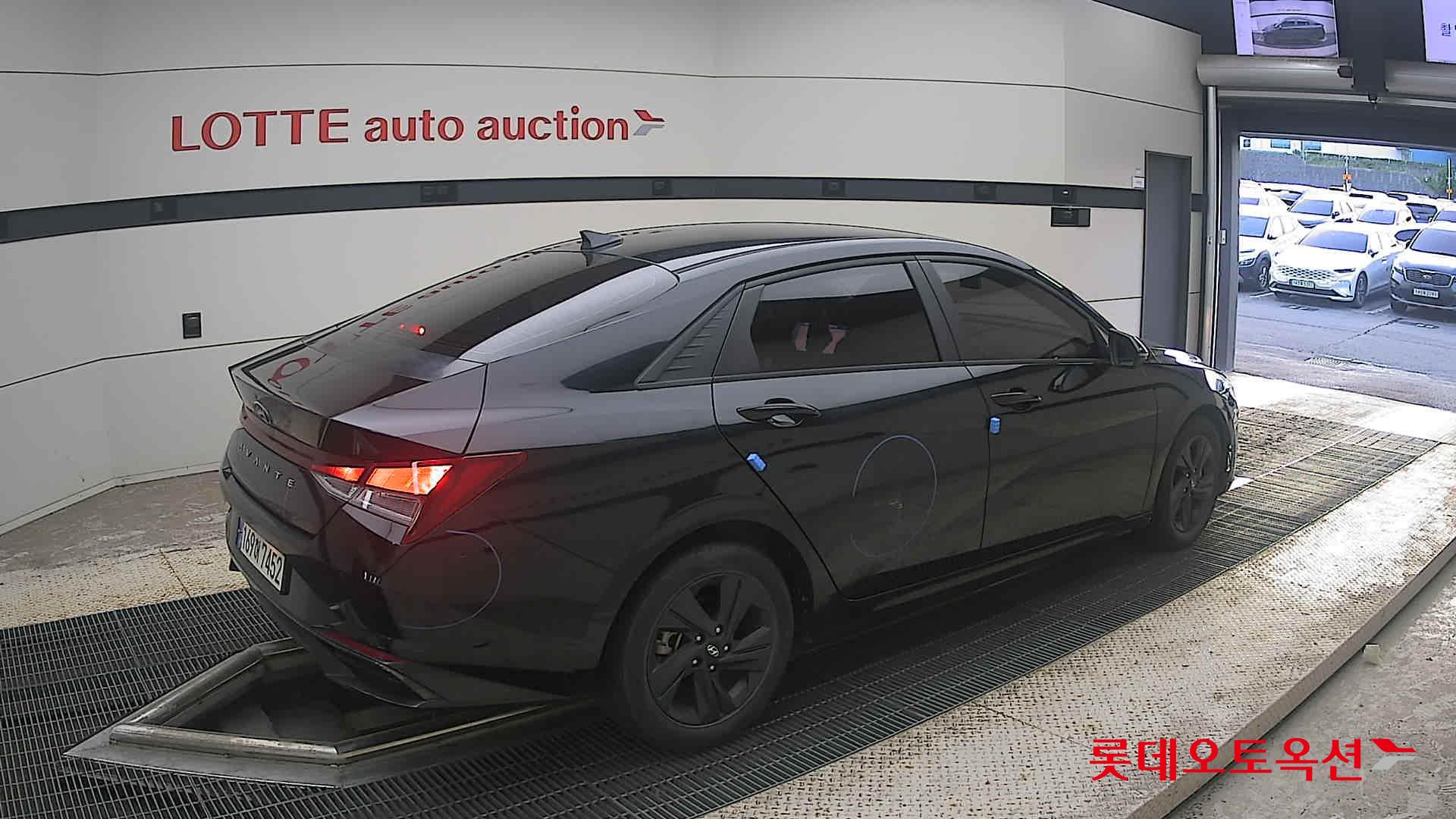 هيونداي أفانتي 2023 — صورة 14