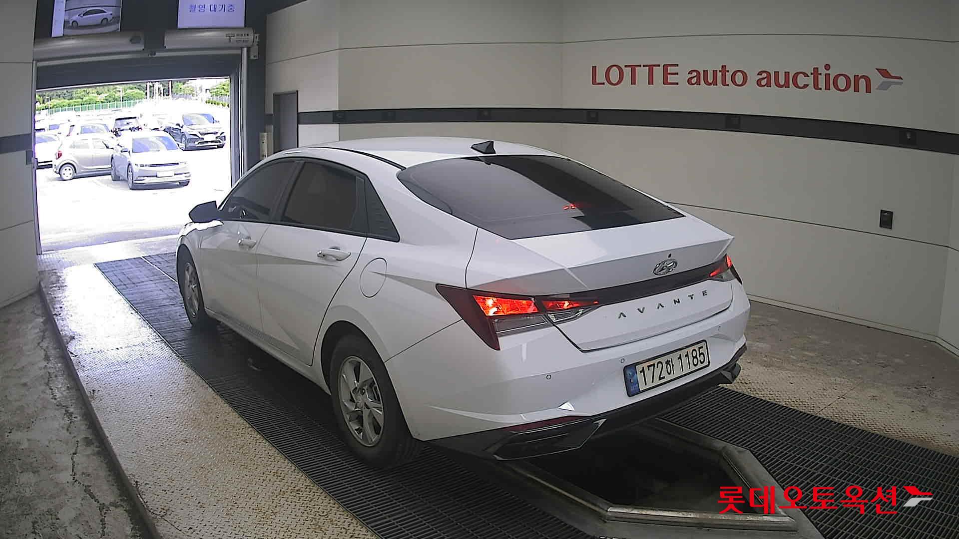 هيونداي أفانتي 2023 SMART