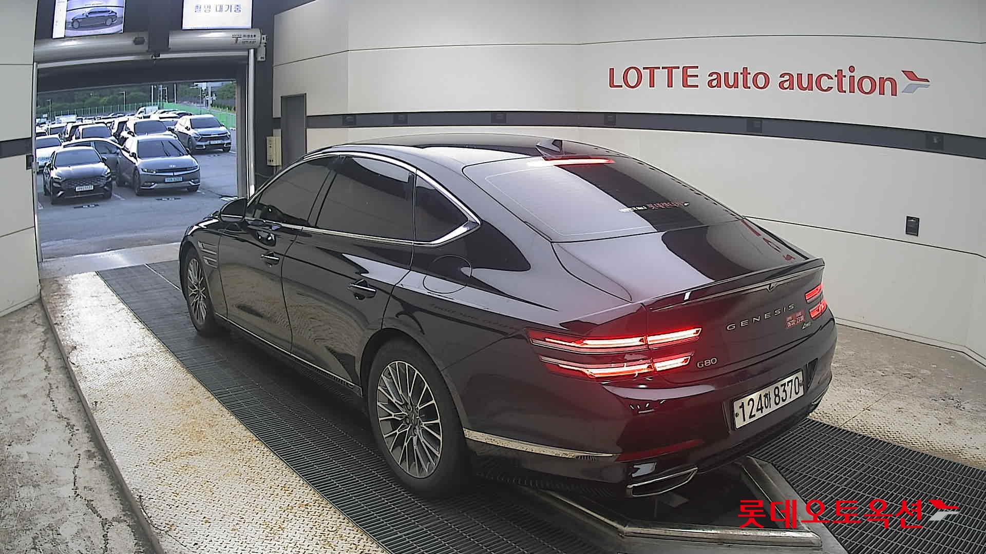 جينيسيس G80 2022 — صورة 10