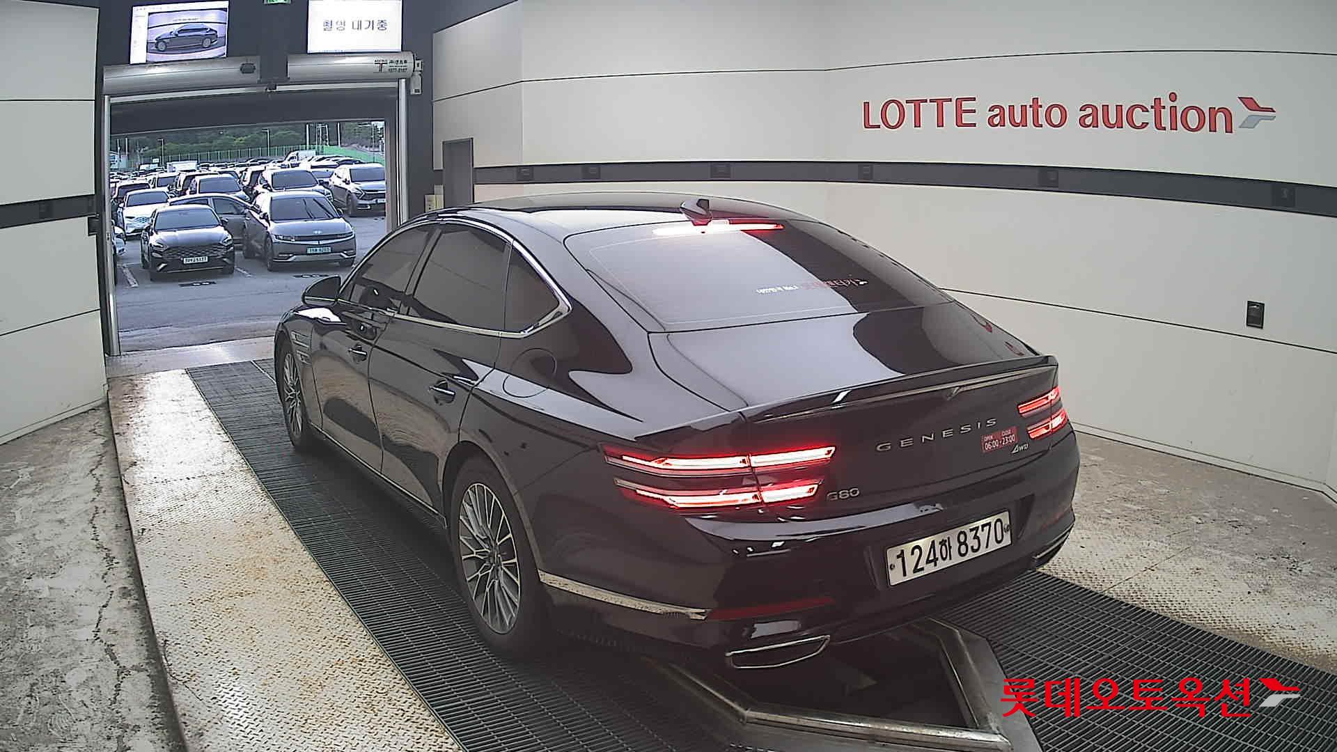 جينيسيس G80 2022 — صورة 9