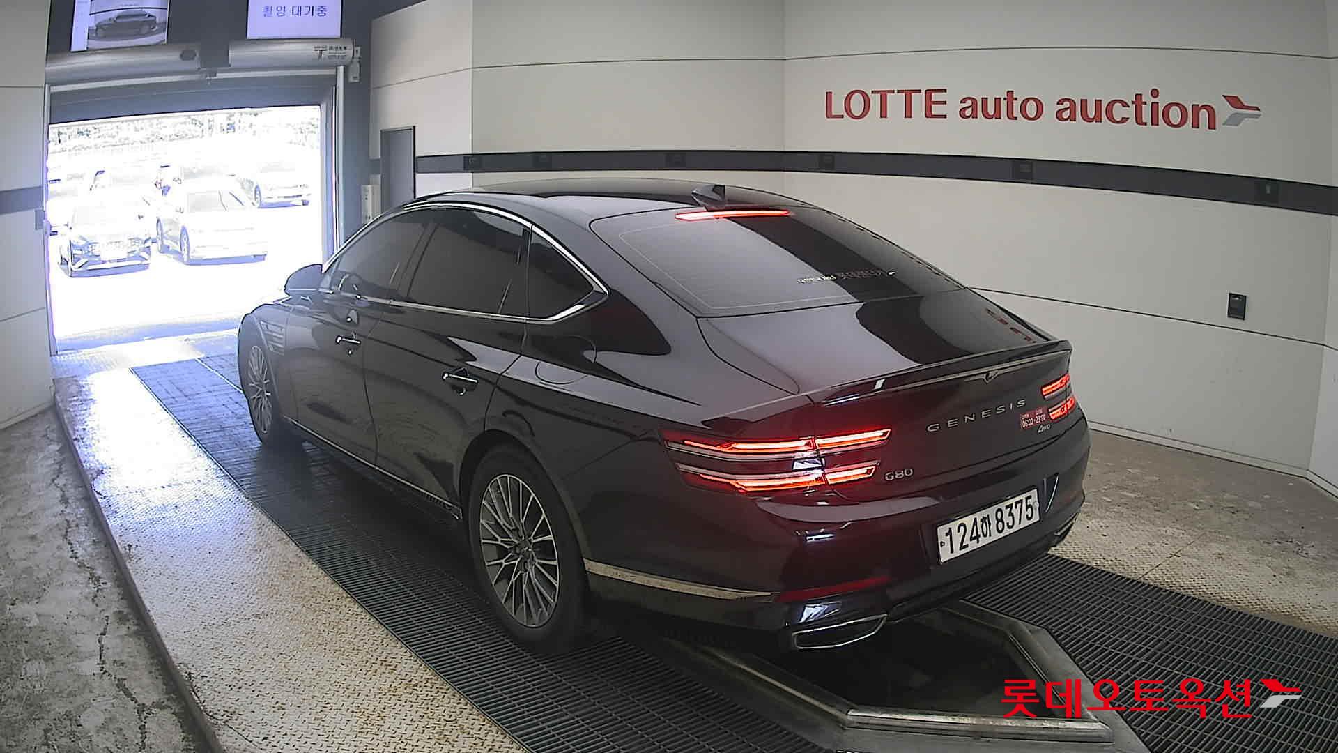 جينيسيس G80 2022 — صورة 10