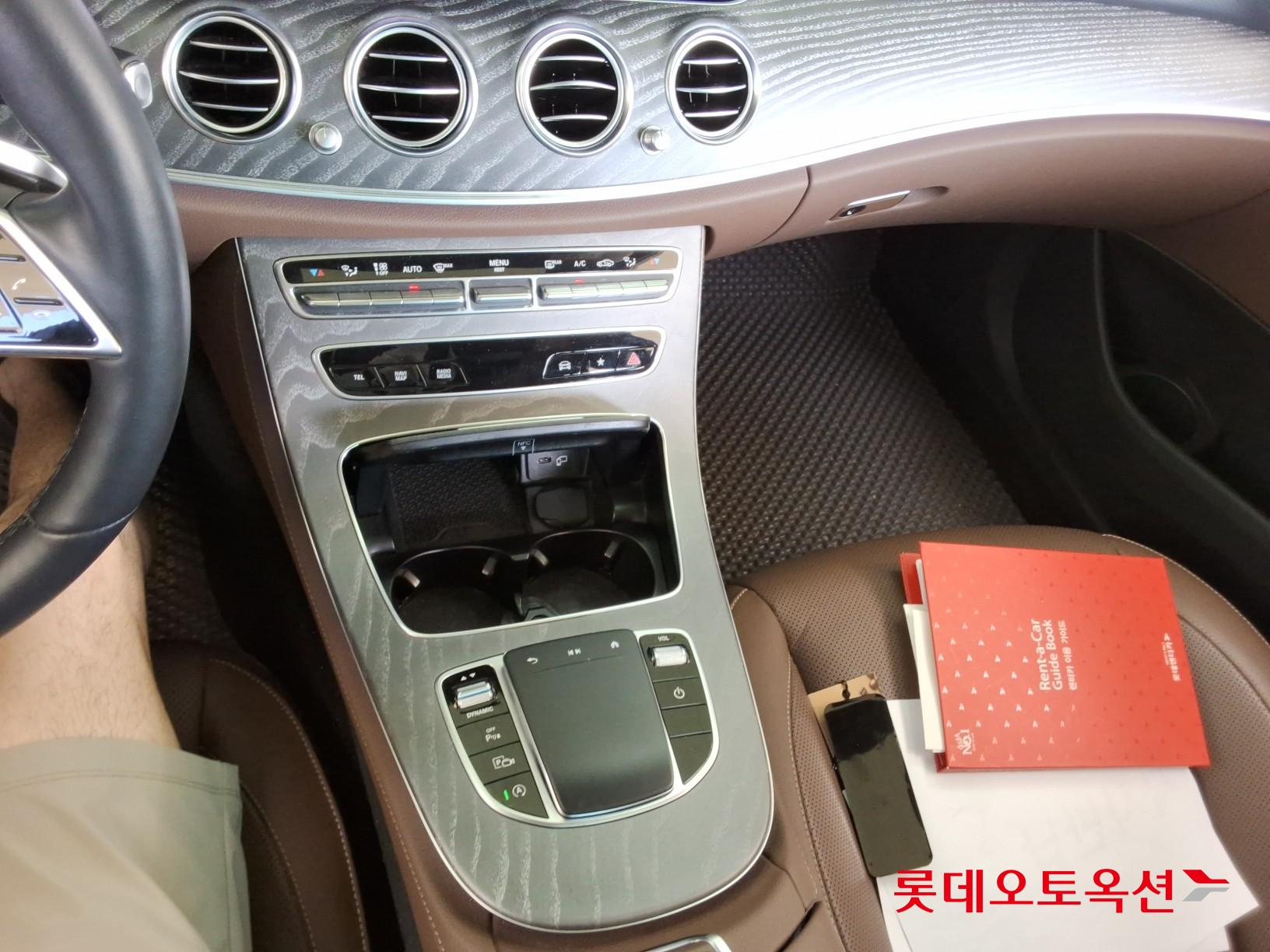 مرسيدس بنز E350 2022 4M