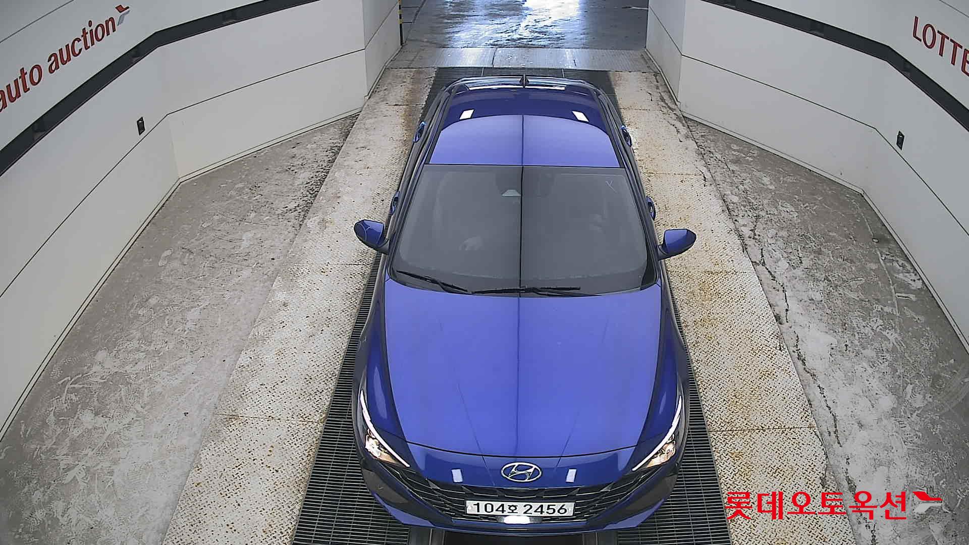 هيونداي أفانتي 2021 MODERN