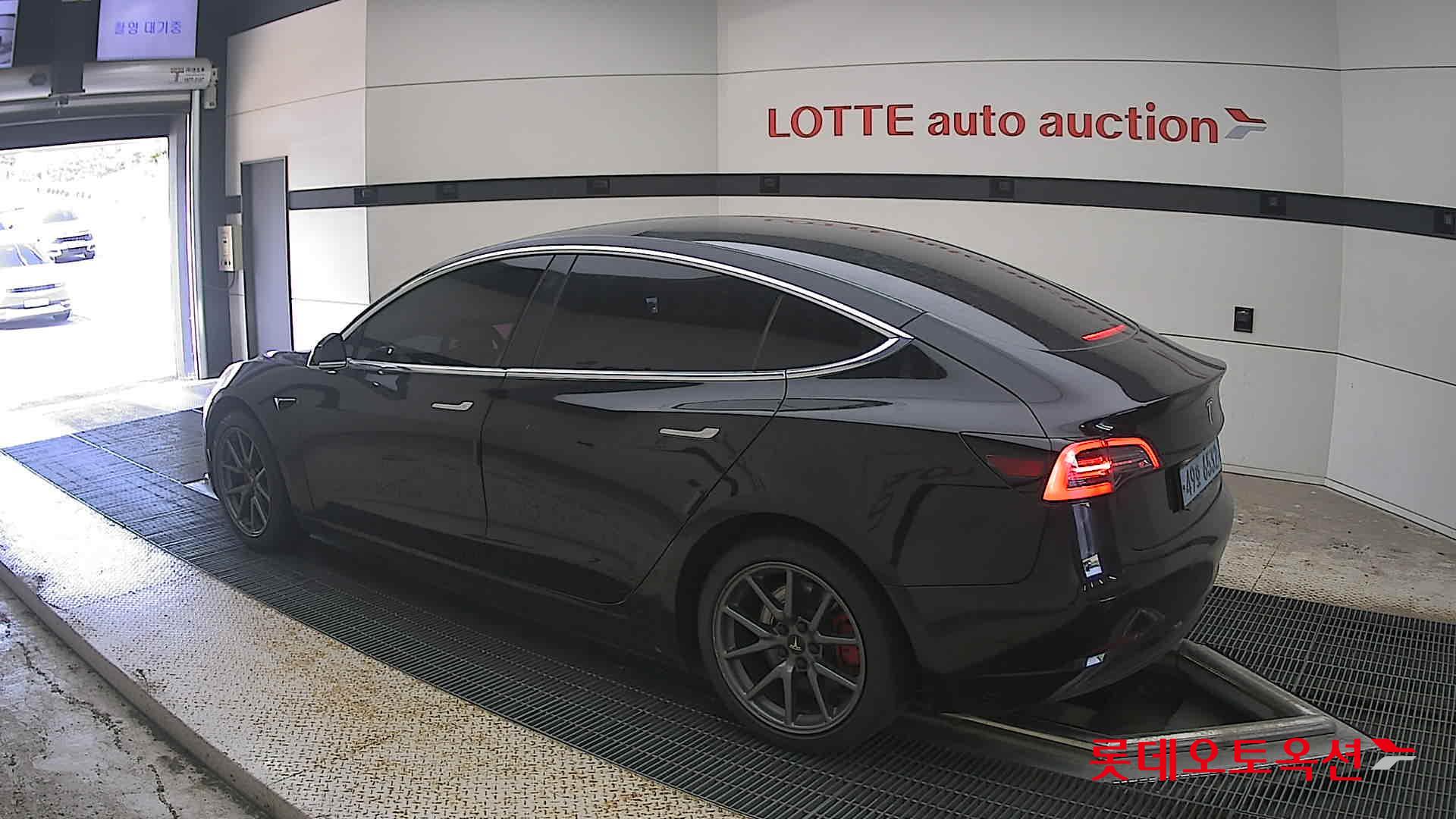 تسلا موديل 3 2020 طويل المدى