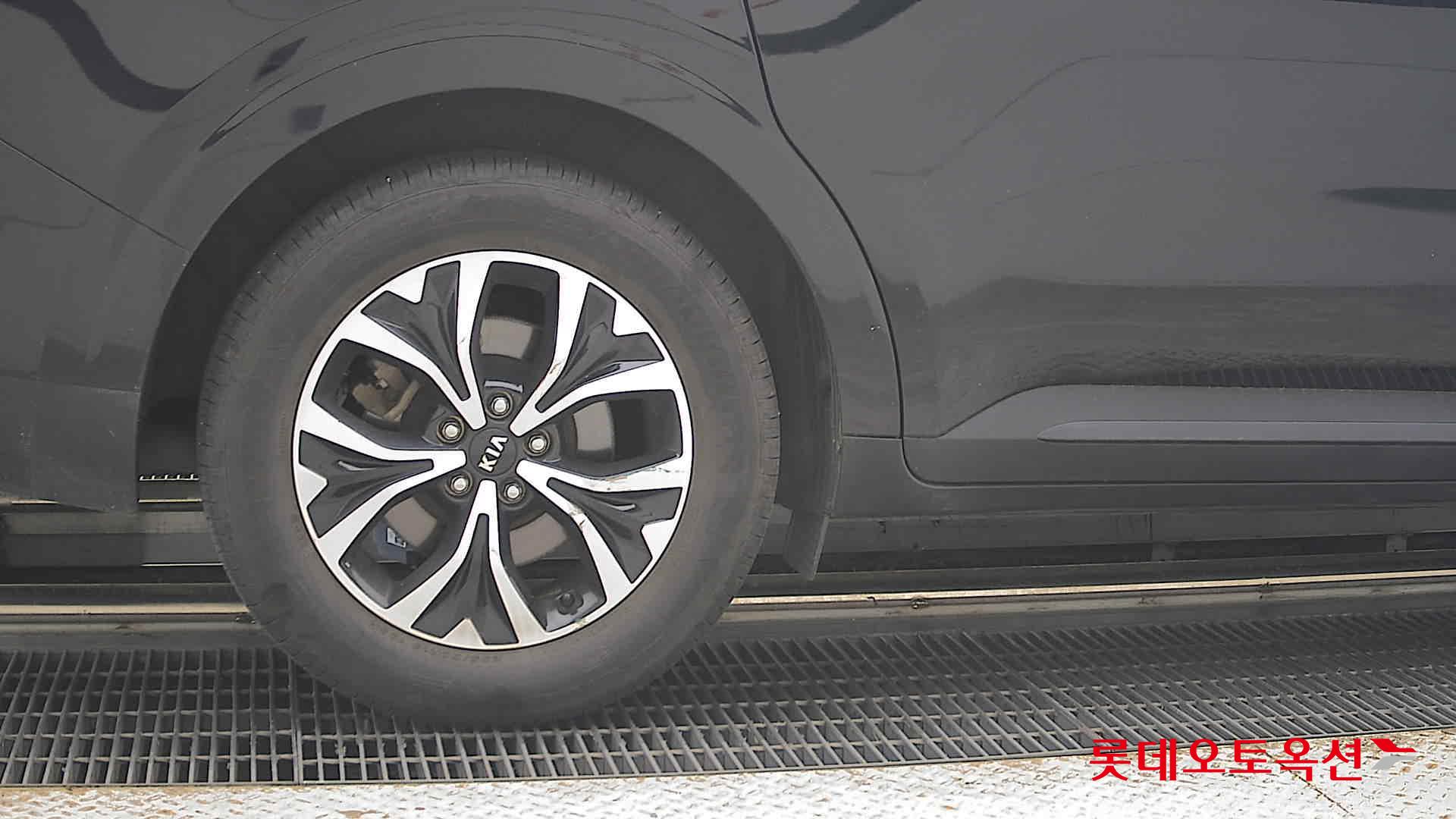 كيا كارنفال 2021