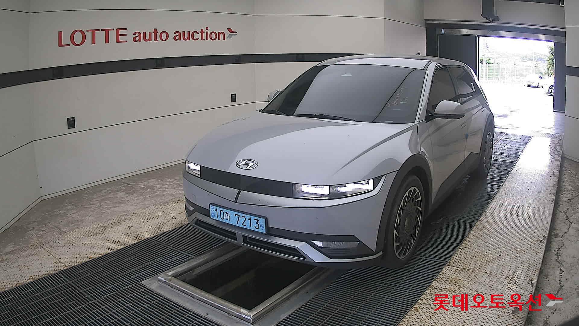 هيونداي أيونيك 2023