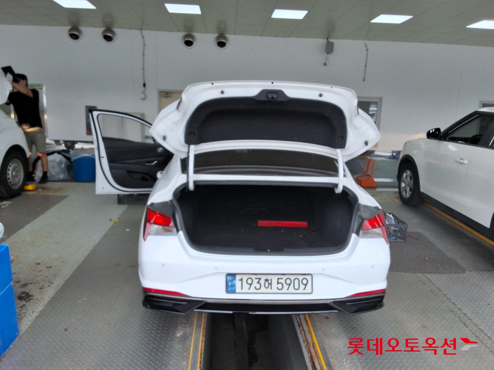 هيونداي أفانتي 2023 SMART