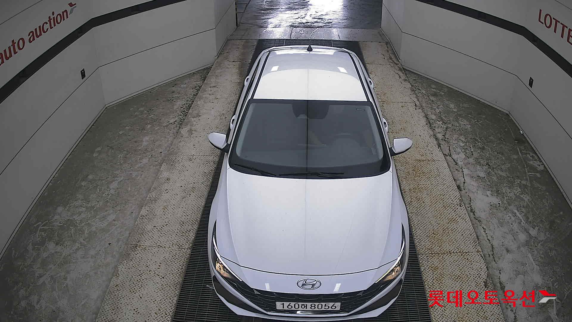 هيونداي أفانتي 2021 MODERN