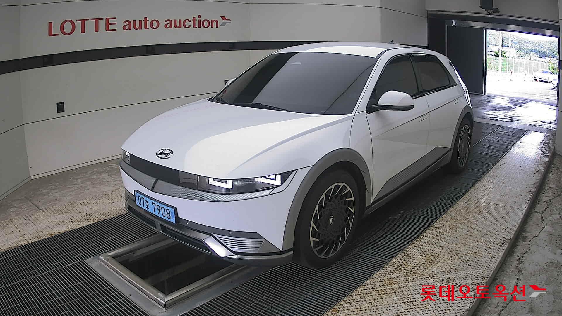 هيونداي أيونيك 2022