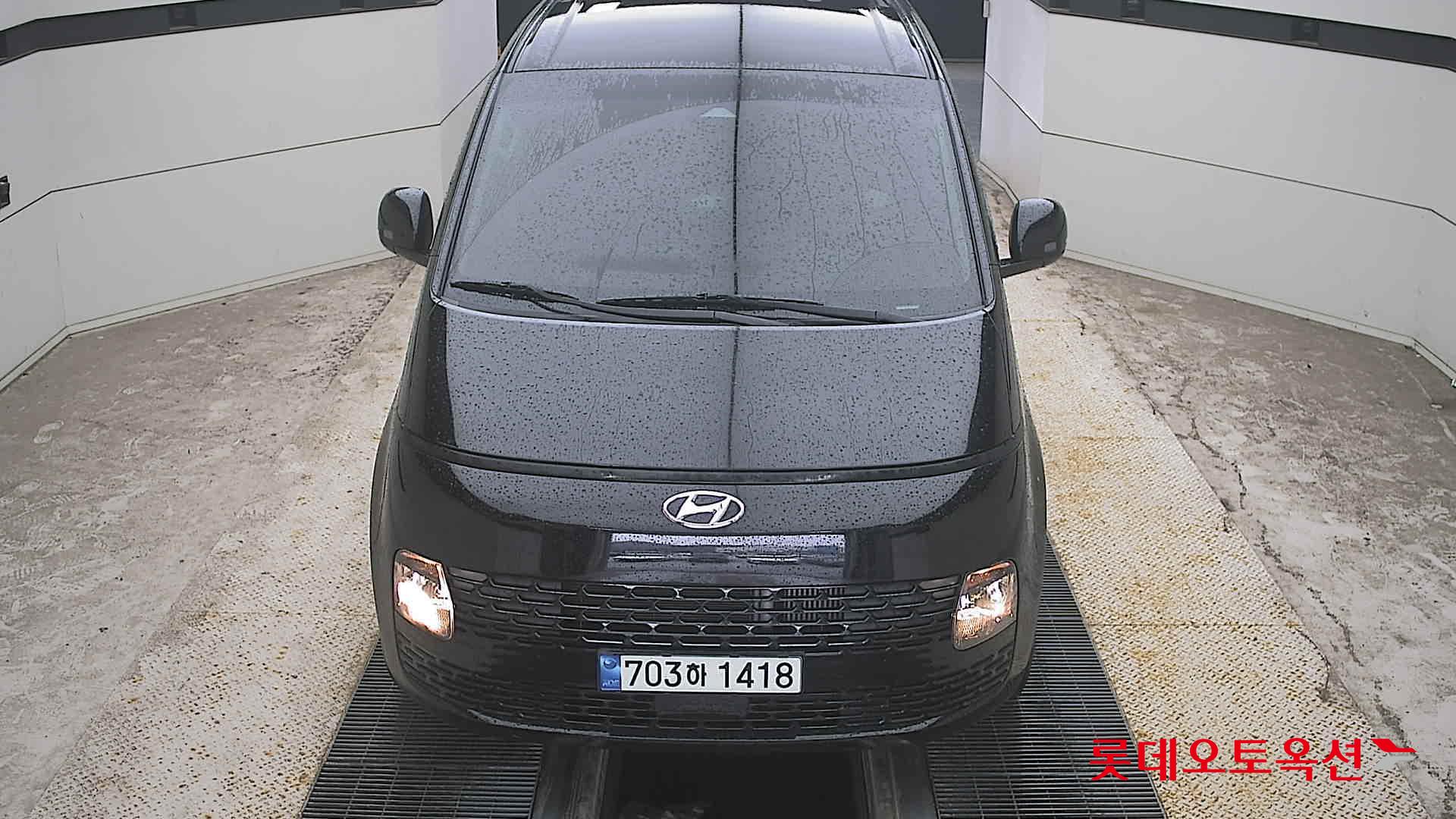هيونداي ستاريا 2022