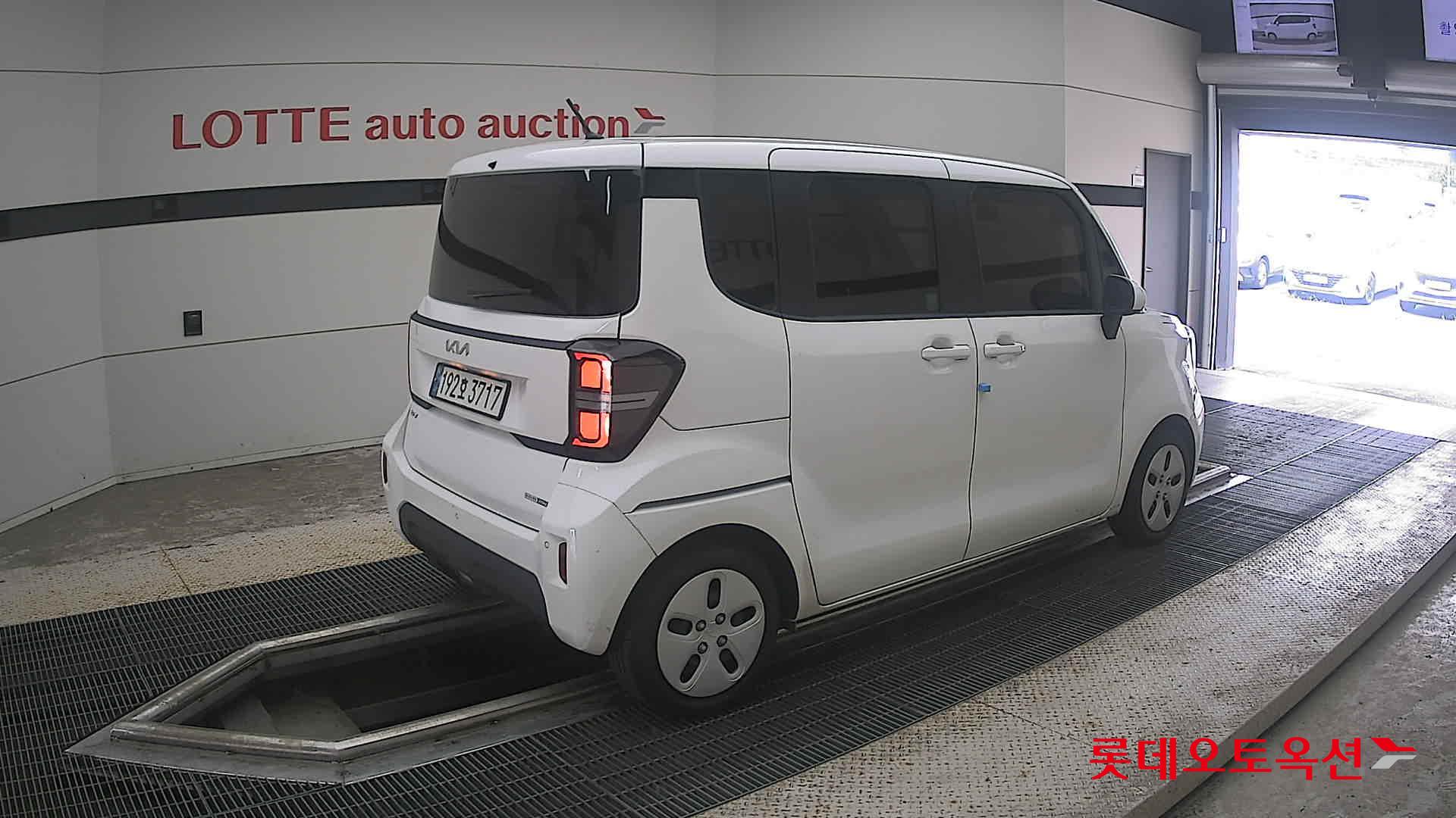 كيا راي 2023 VAN