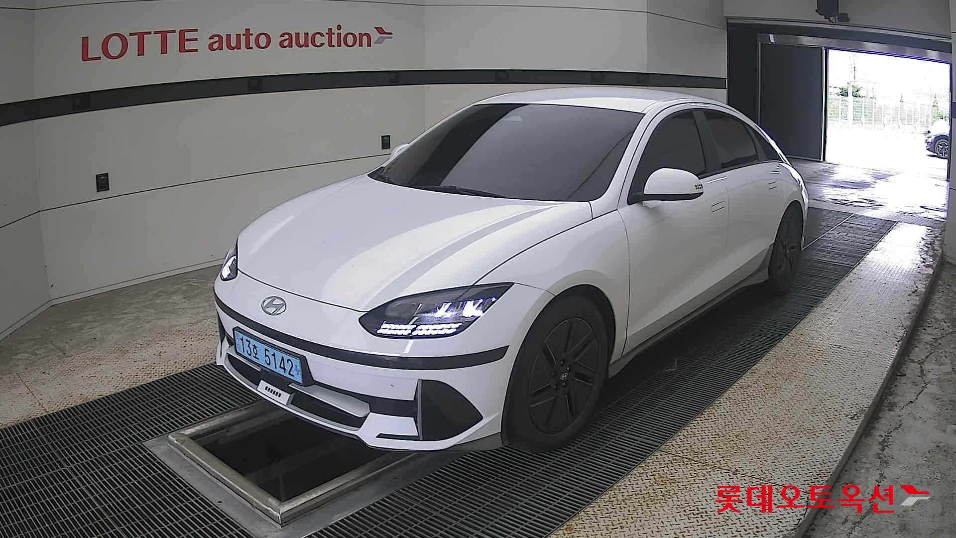 هيونداي أيونيك 2023