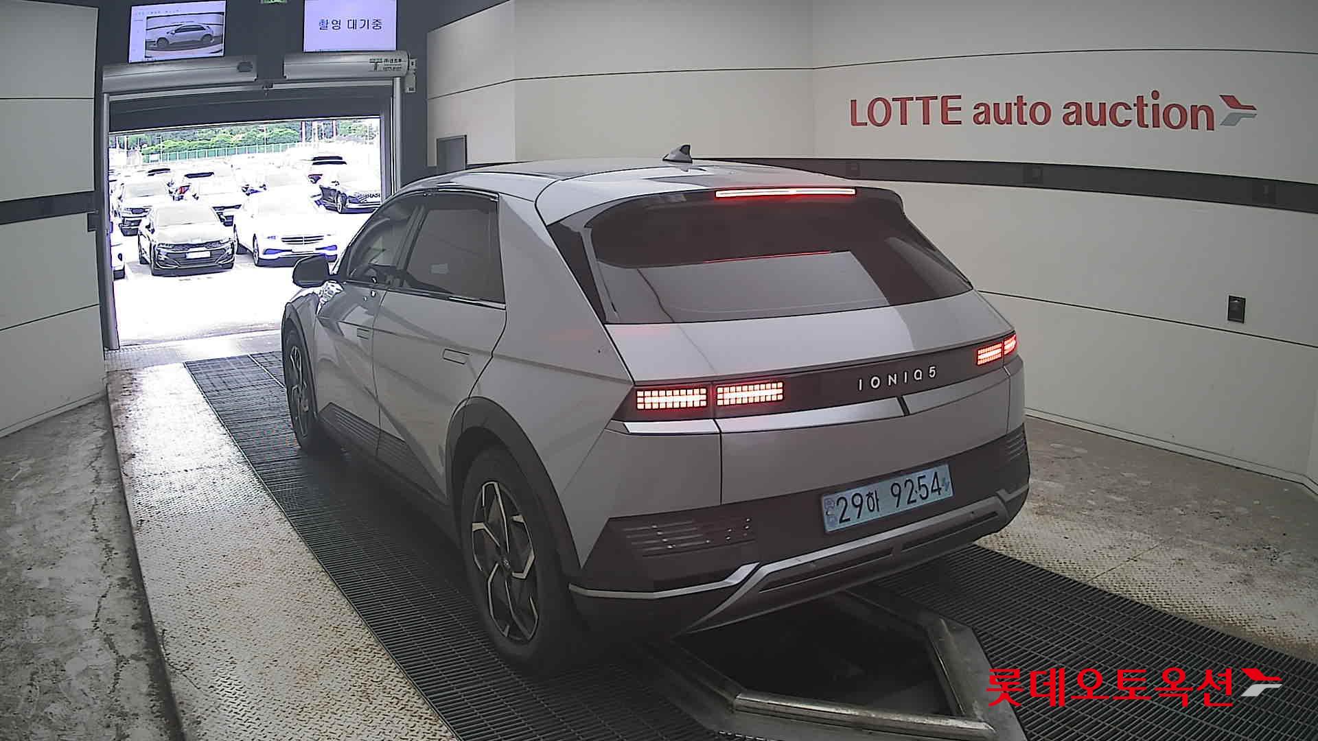 هيونداي أيونيك 2022