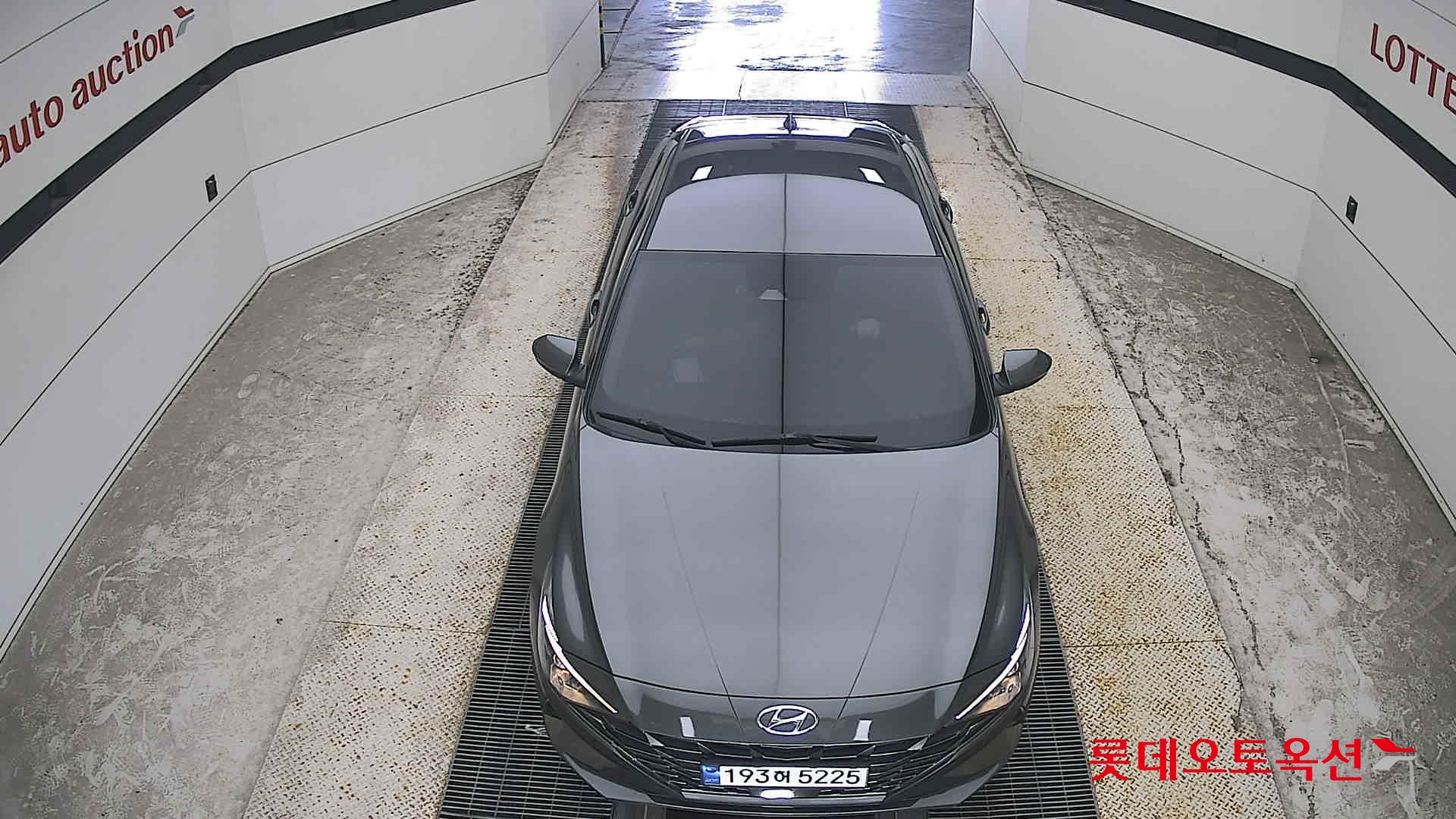 هيونداي أفانتي 2023 MODERN