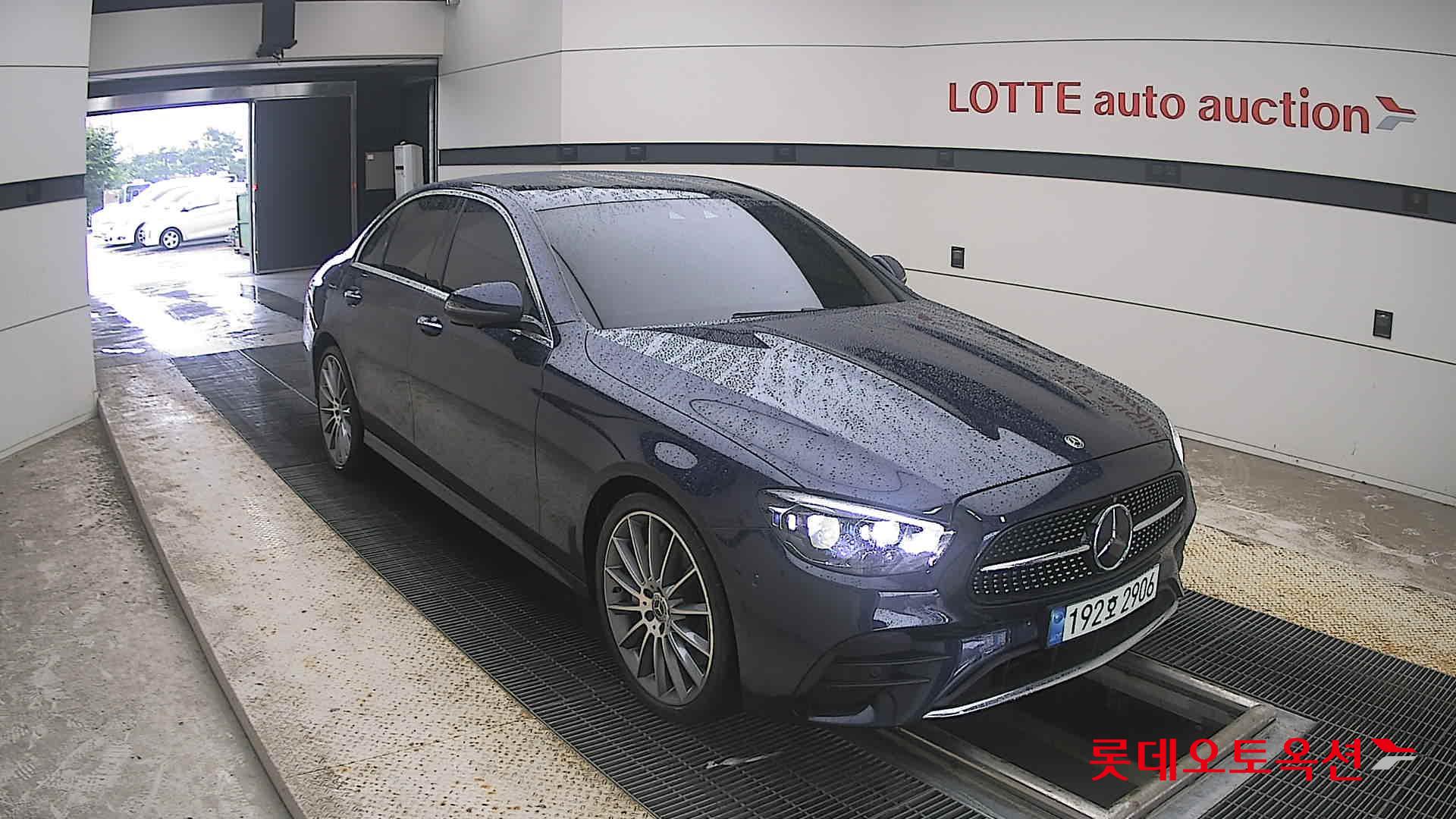 مرسيدس بنز E350 2022 4M LINE
