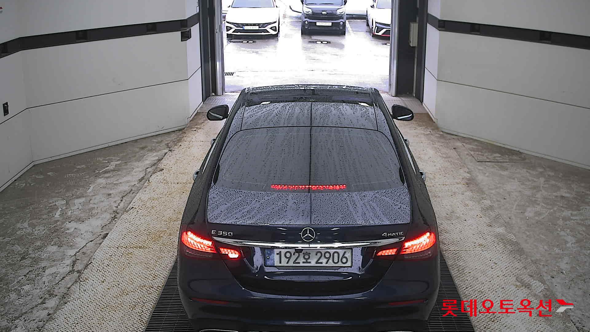 مرسيدس بنز E350 2022 4M LINE