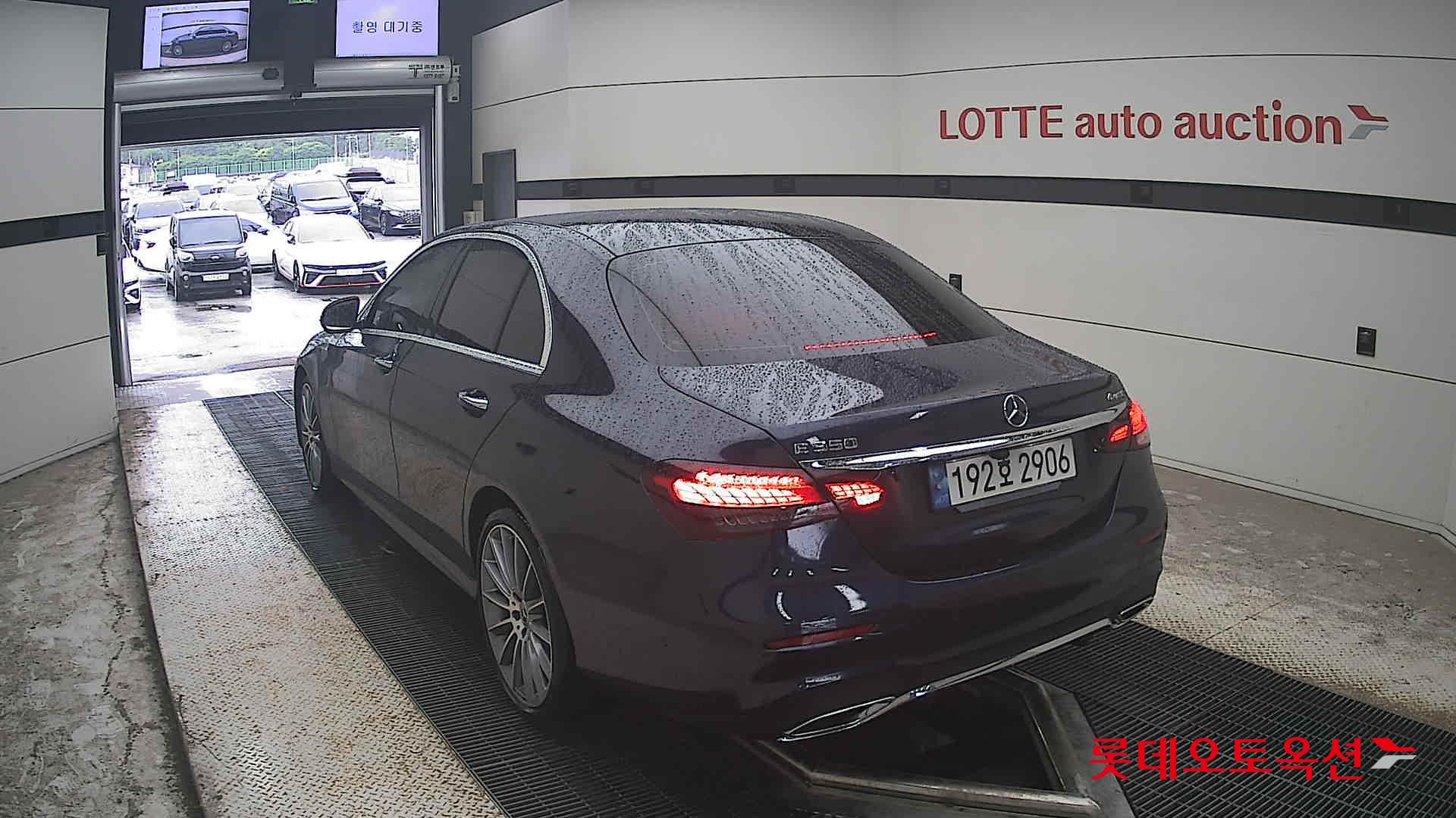مرسيدس بنز E350 2022 4M LINE