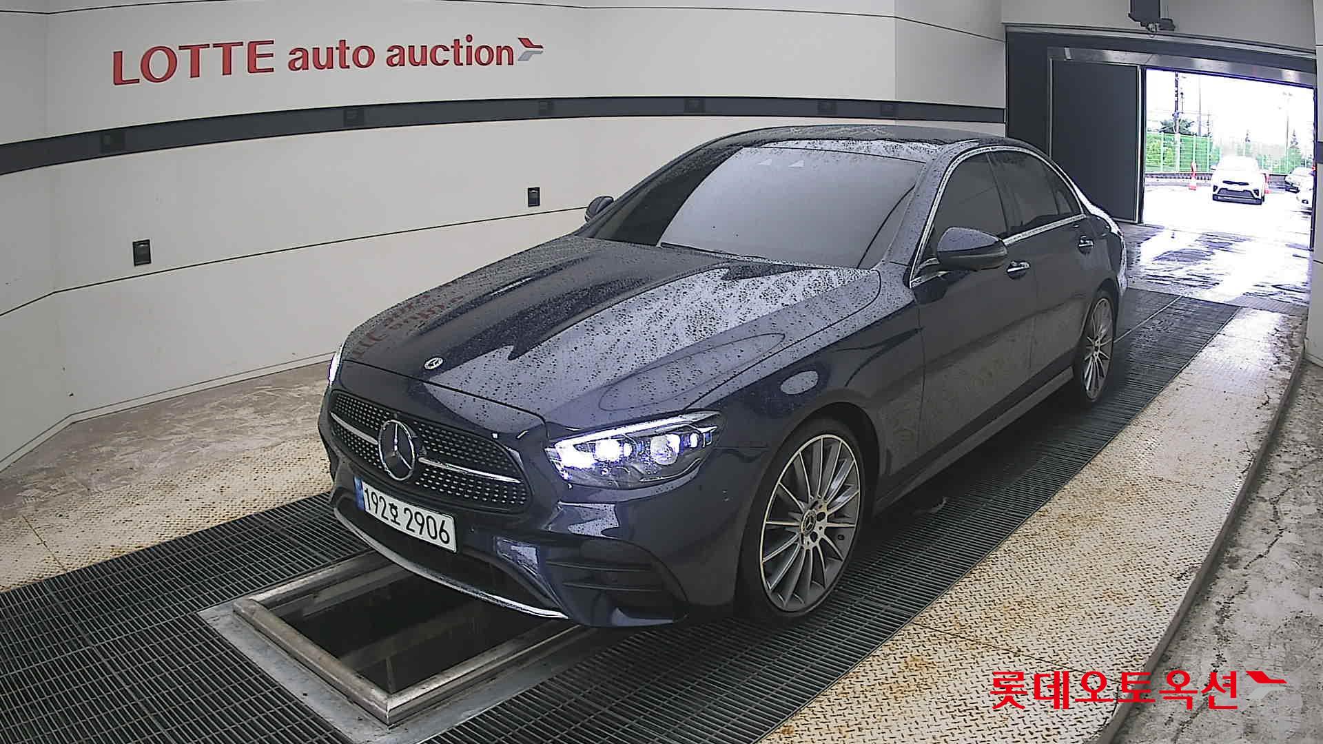 مرسيدس بنز E350 2022 4M LINE