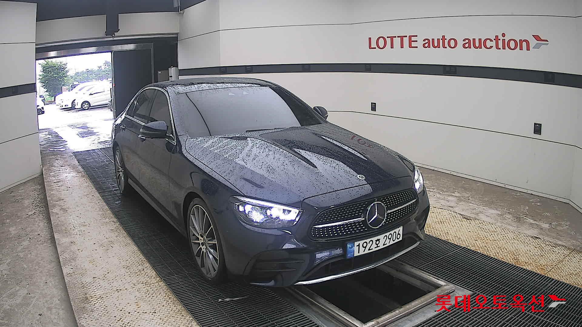 مرسيدس بنز E350 2022 4M LINE