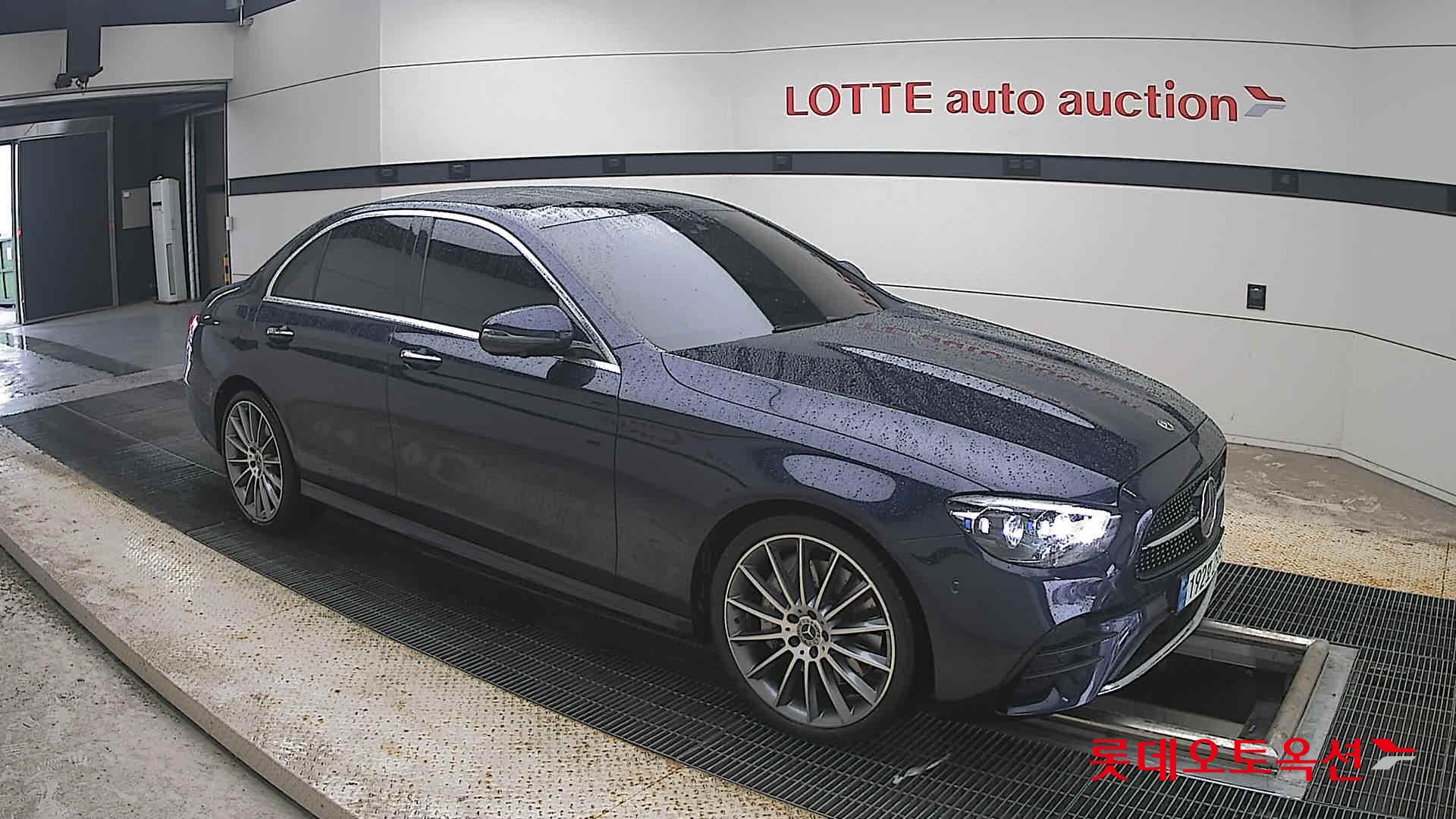 مرسيدس بنز E350 2022 4M LINE