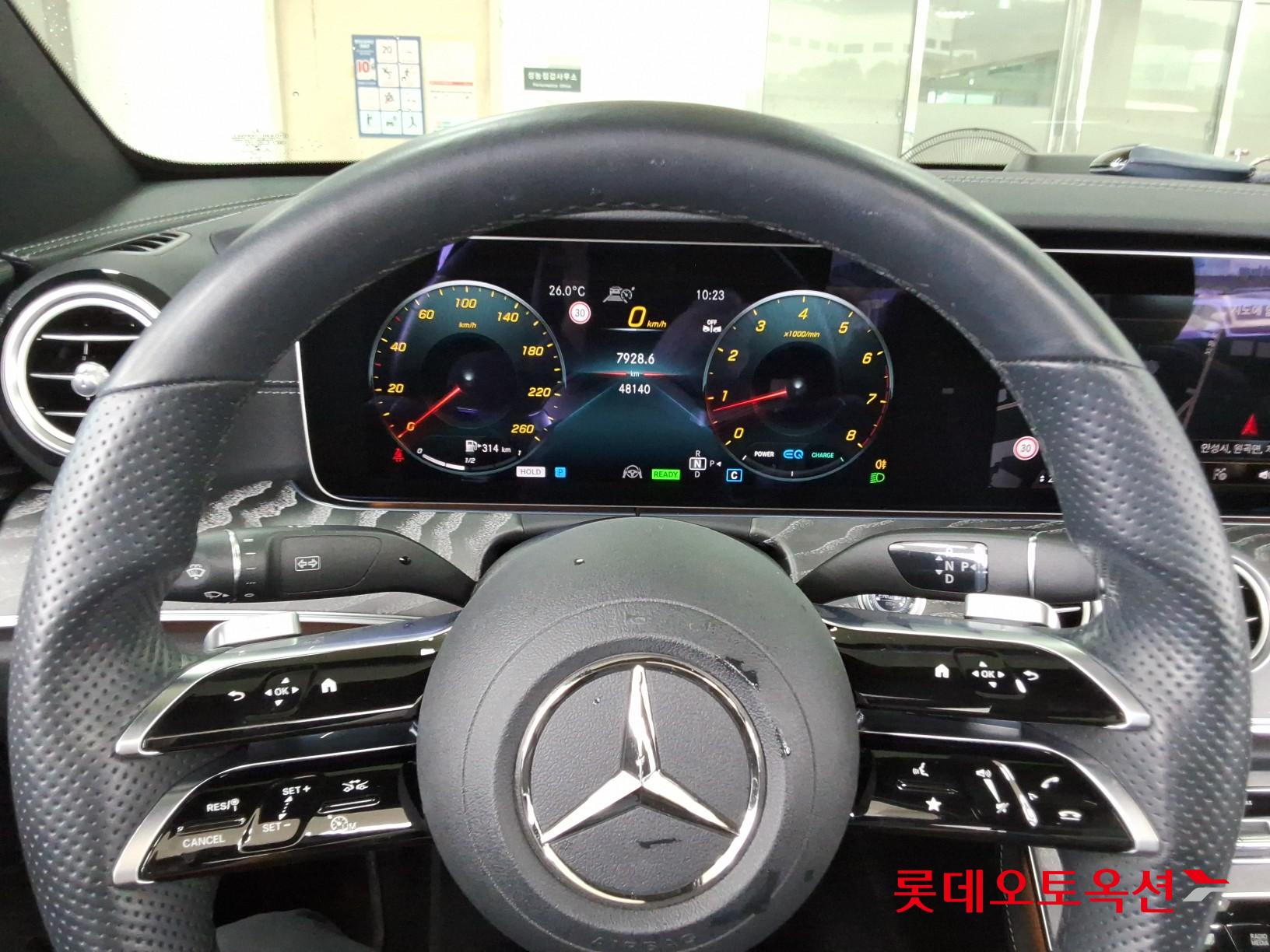 مرسيدس بنز E350 2022 4M LINE