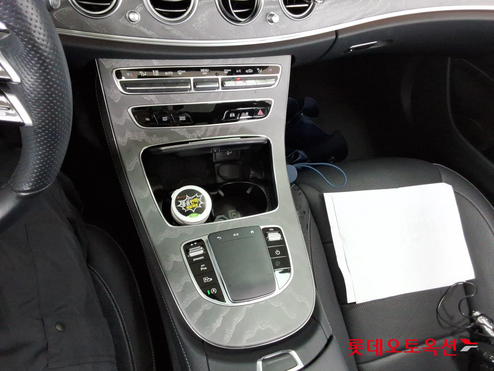 مرسيدس بنز E350 2022 4M LINE